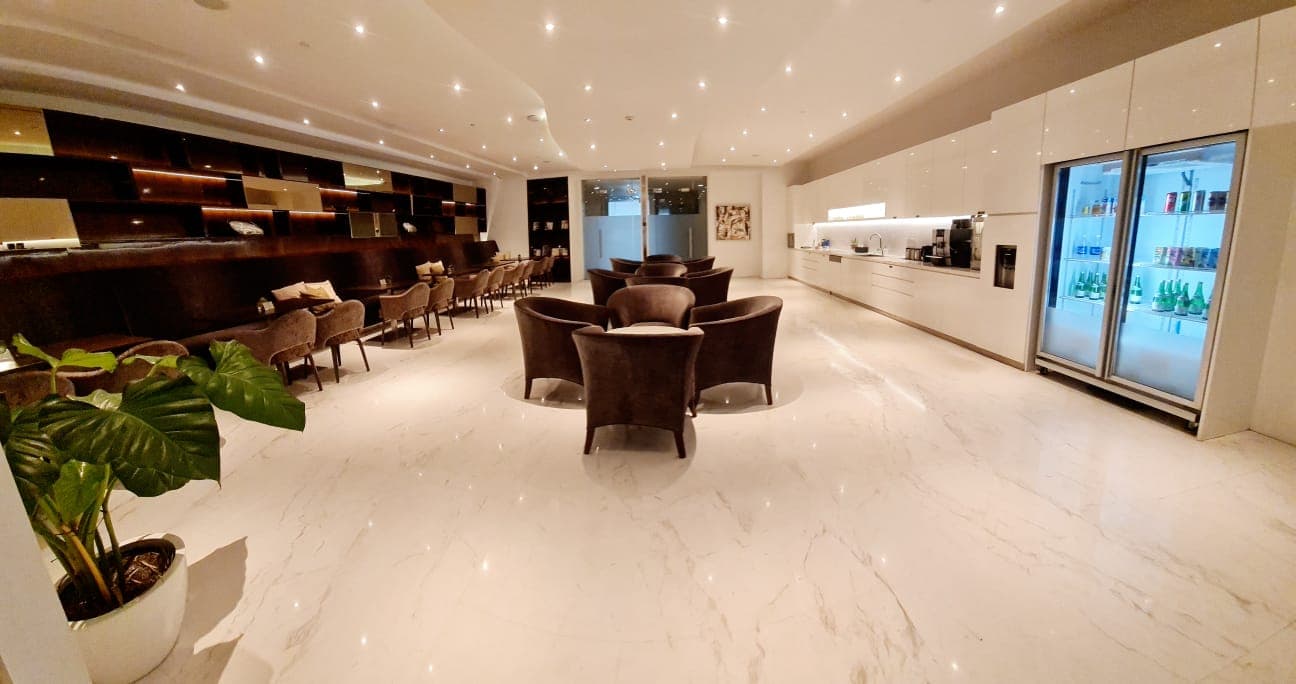 LOUNGE 2 LOUNGE 2