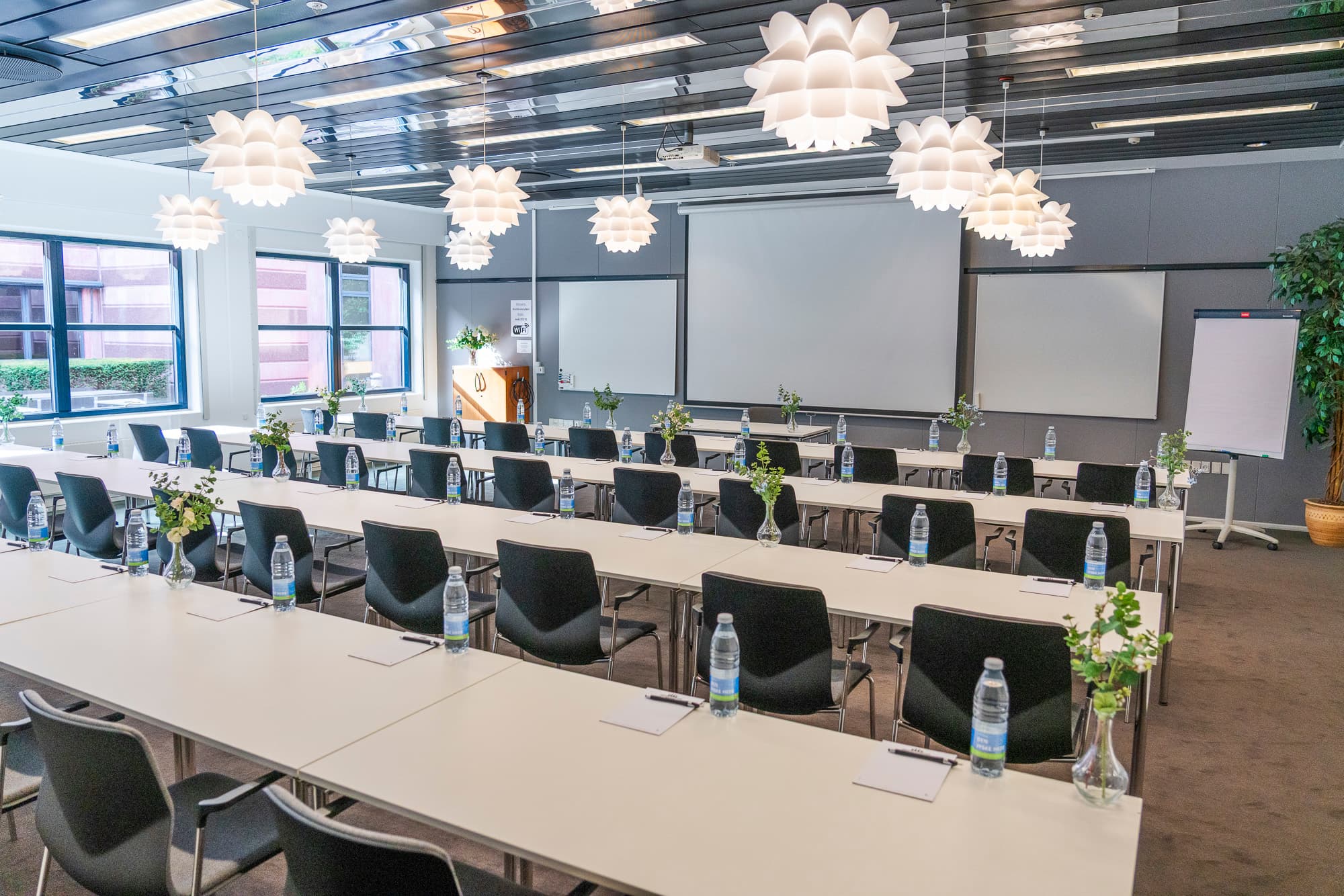 Meeting room Meeting room