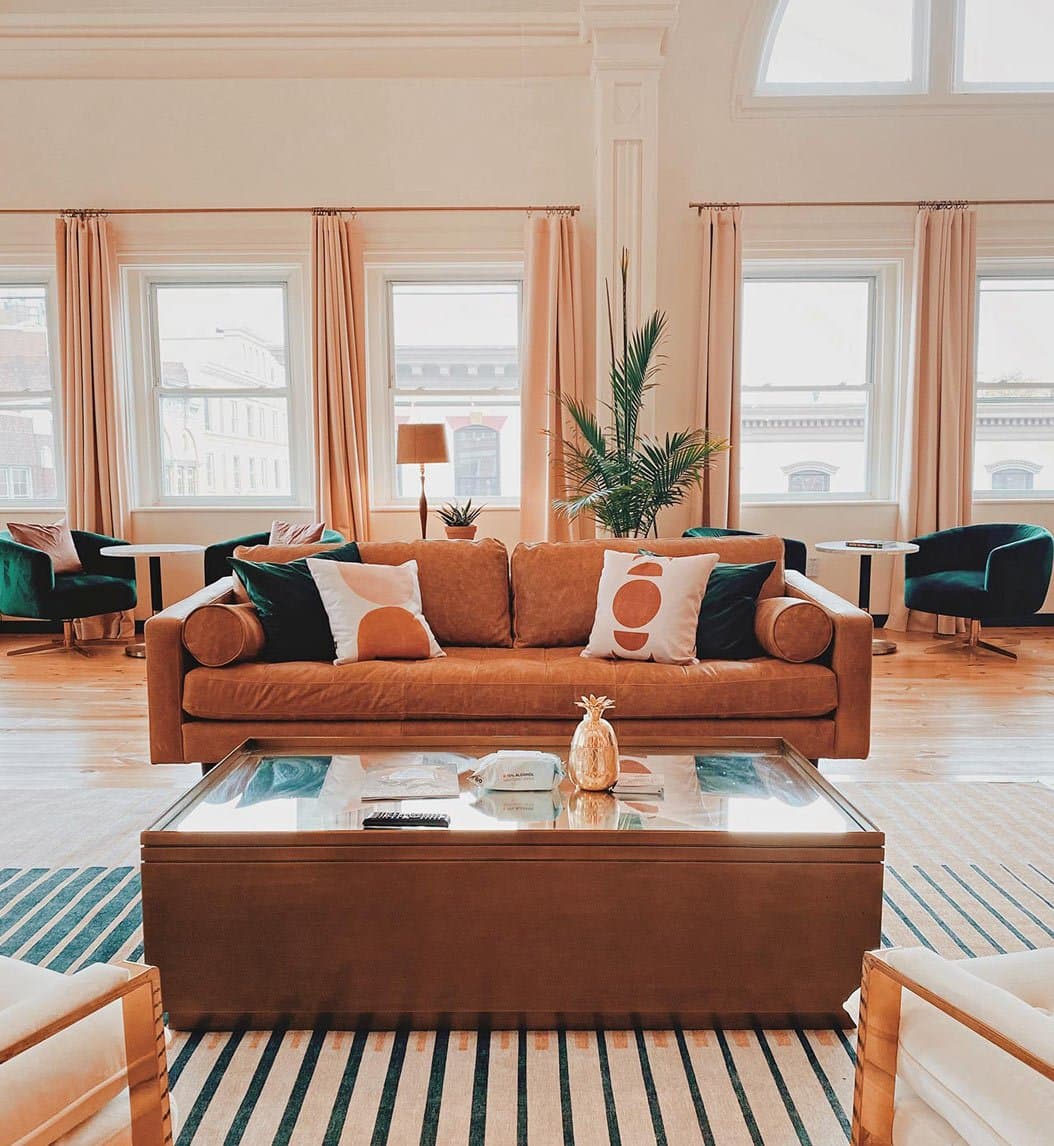 Breakout/Lounge Space Breakout/Lounge Space