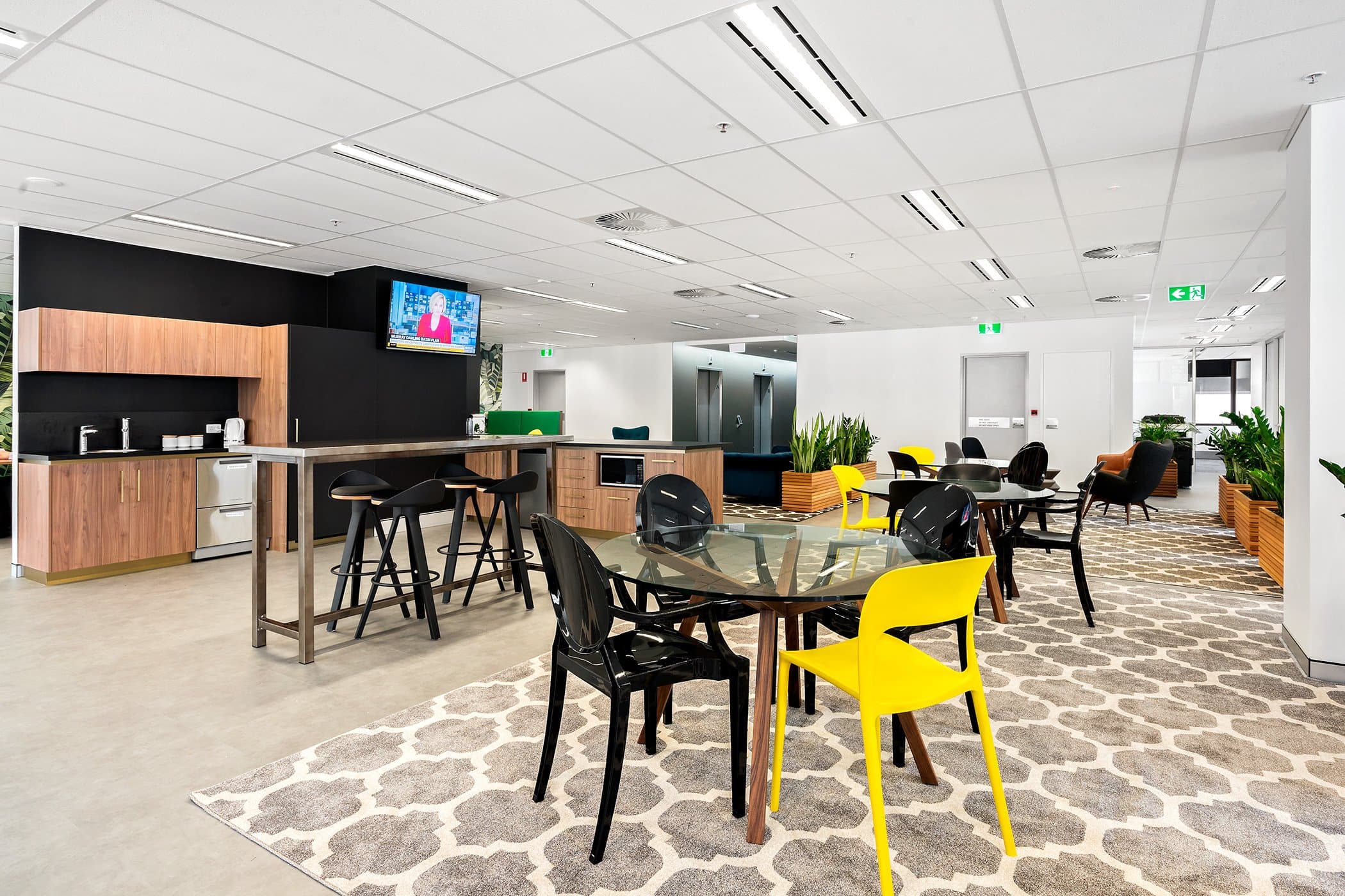 Breakout/Lounge Space Breakout/Lounge Space