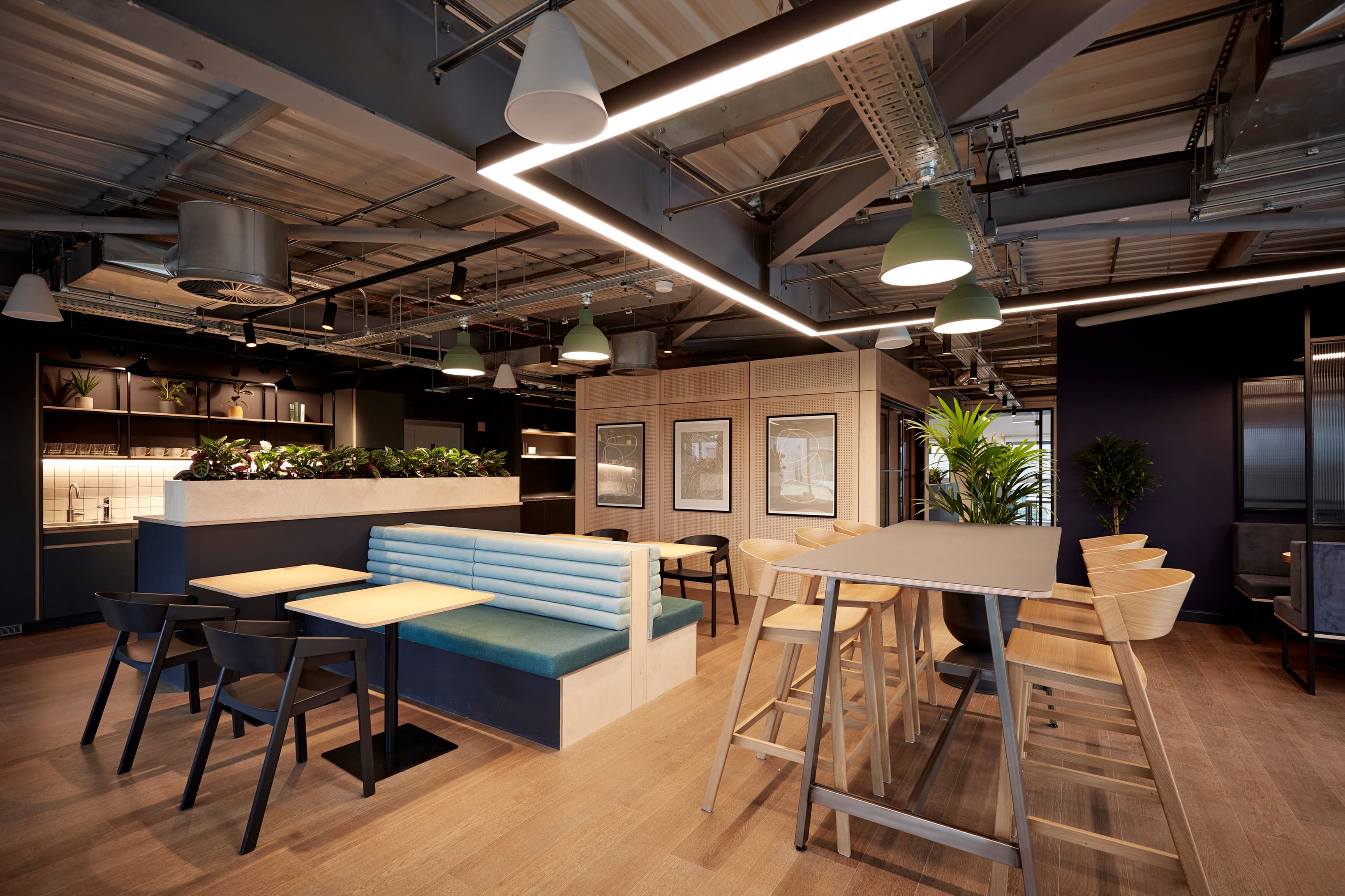 Club Lounge Club Lounge