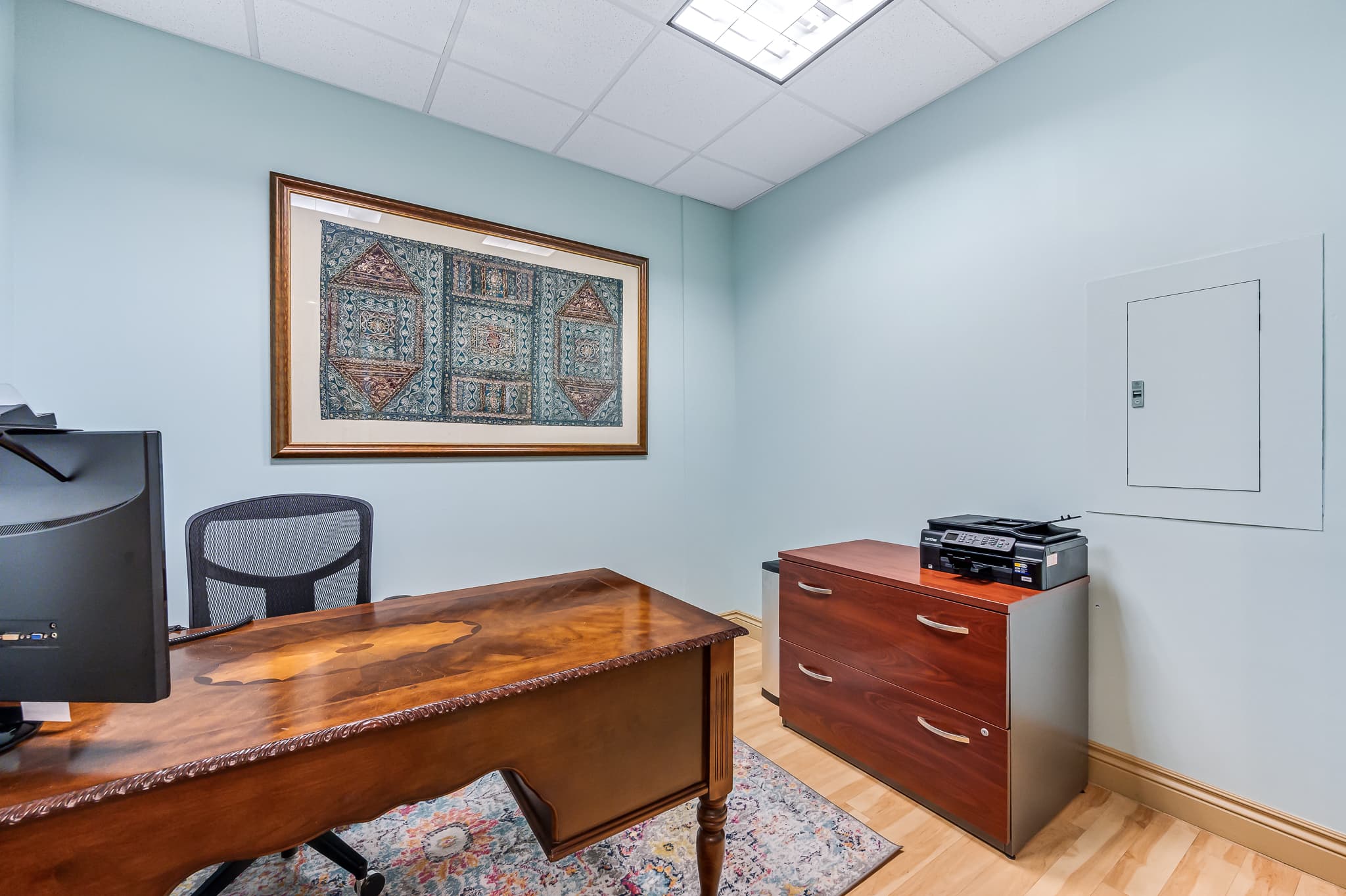 Office 1 Office 1