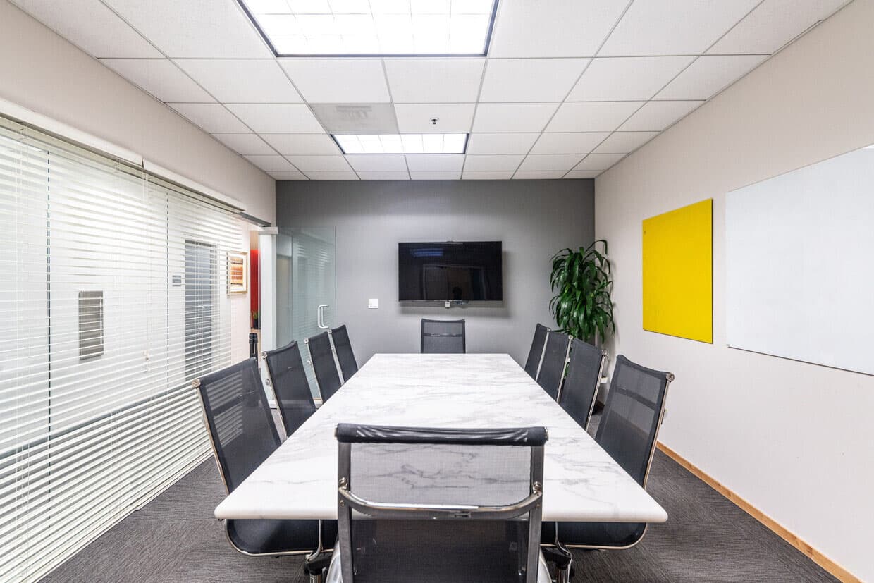 Large Conference Room Large Conference Room
