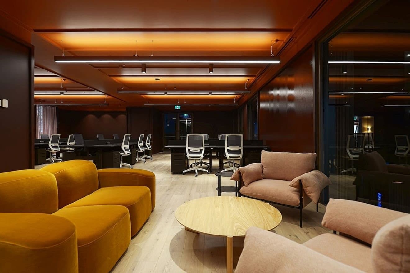 Breakout/Lounge Space Breakout/Lounge Space