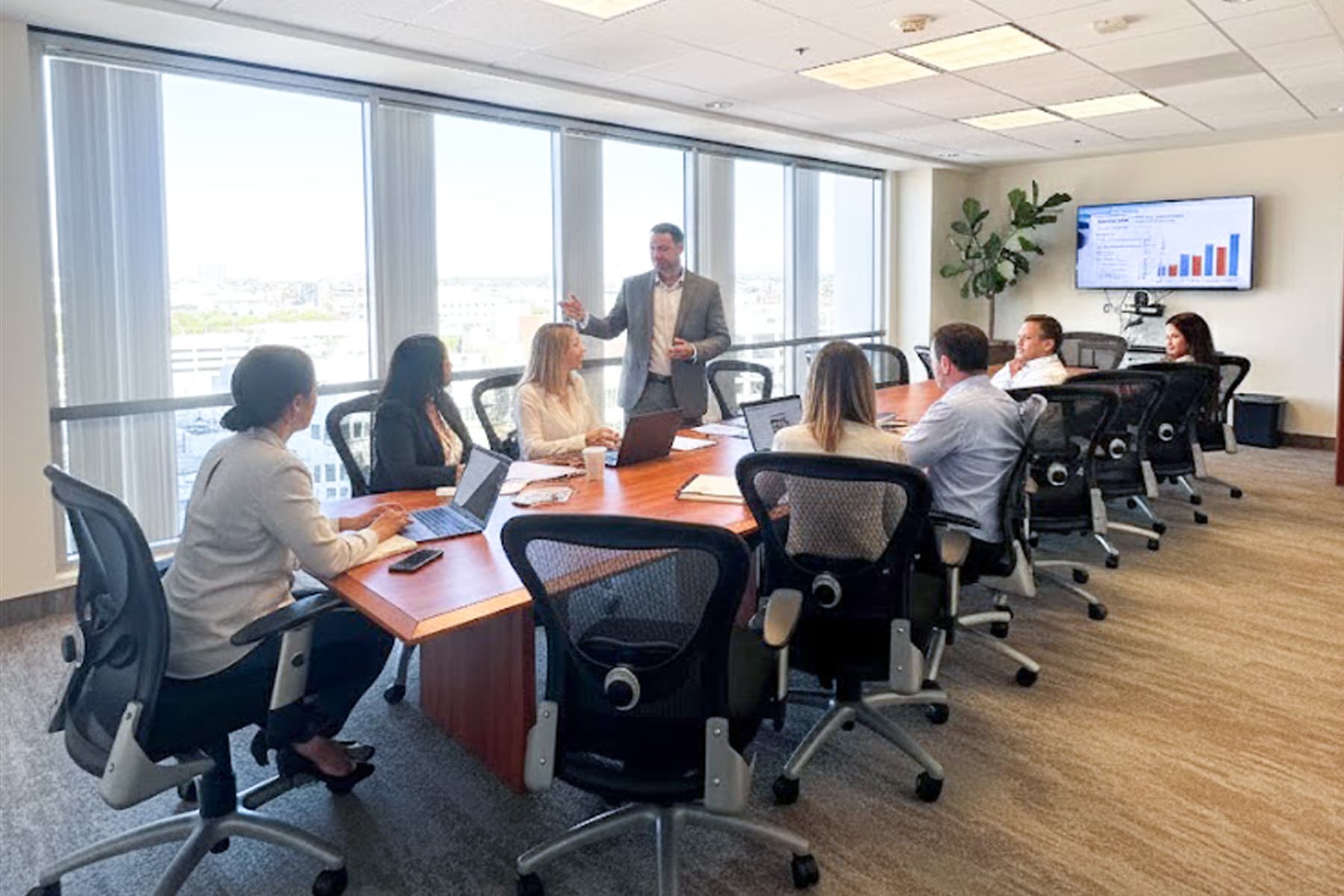 Large Conference Room Large Conference Room