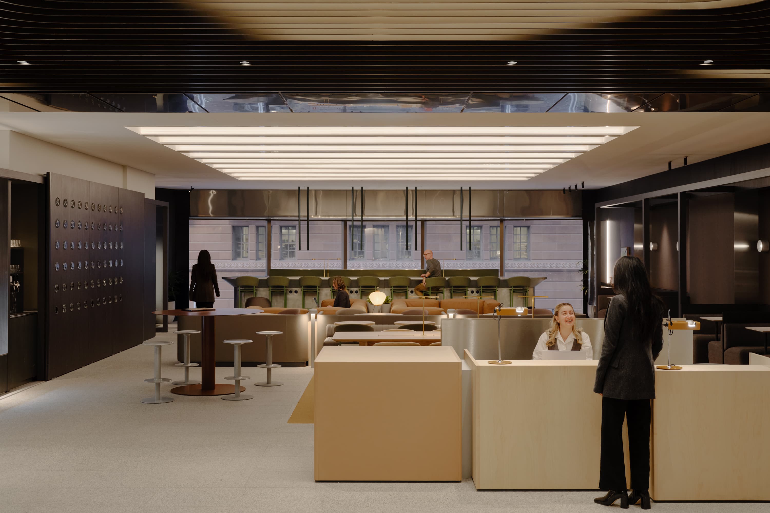 Reception, Lounge & Cocktail Bar Reception, Lounge & Cocktail Bar