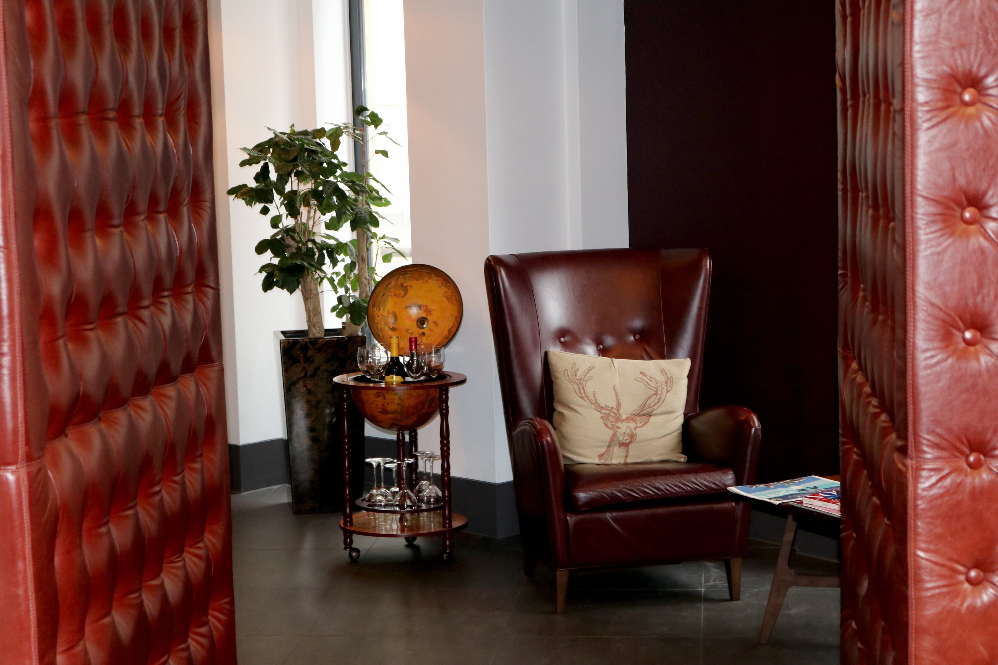 Breakout/Lounge Space Breakout/Lounge Space