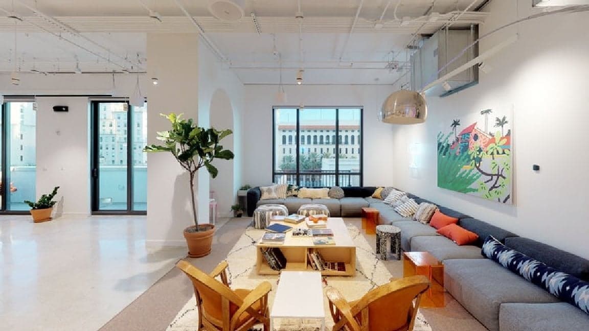 Breakout/Lounge Space Breakout/Lounge Space