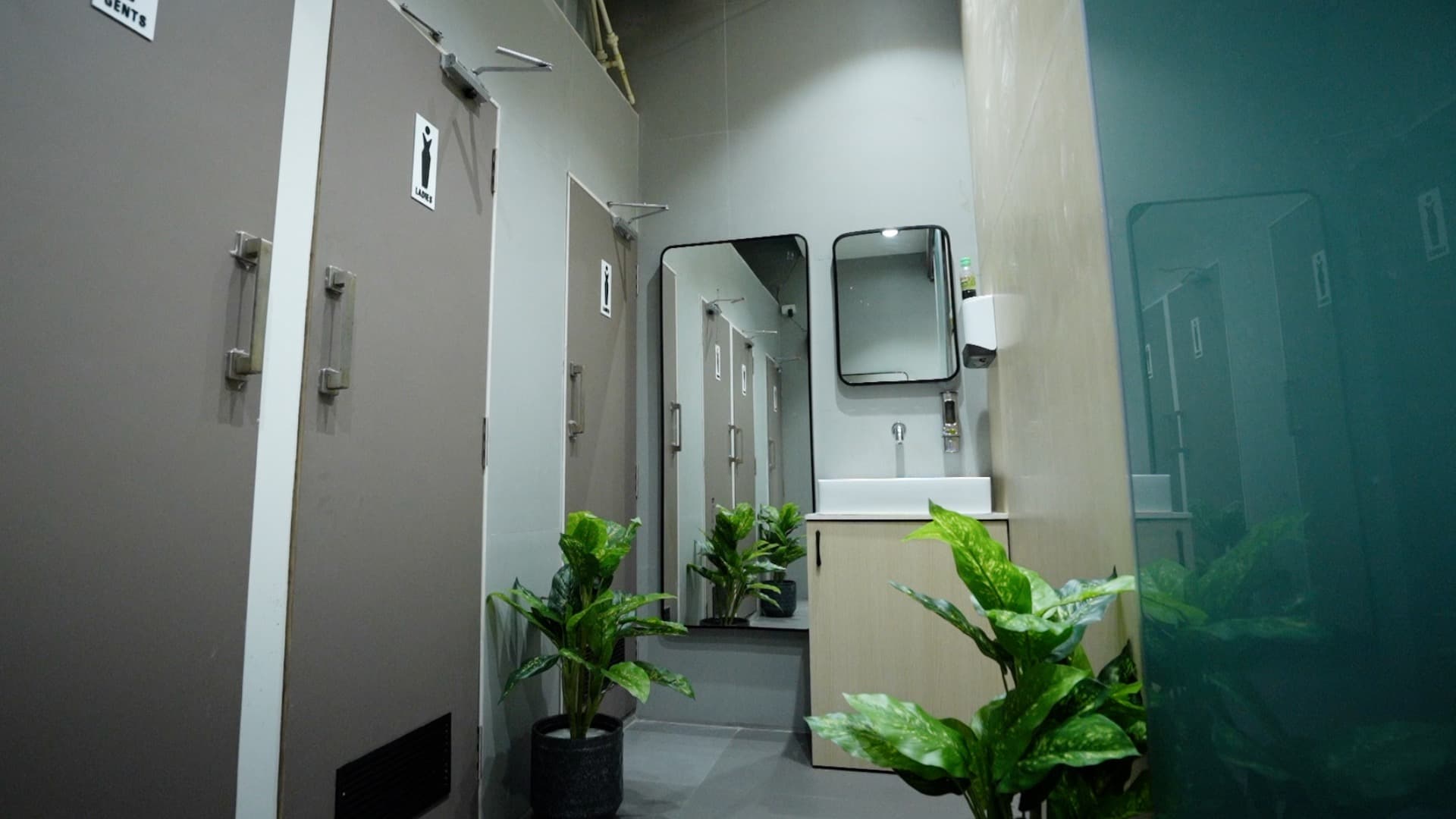 Ctrl shift space restroom area Ctrl shift space restroom area