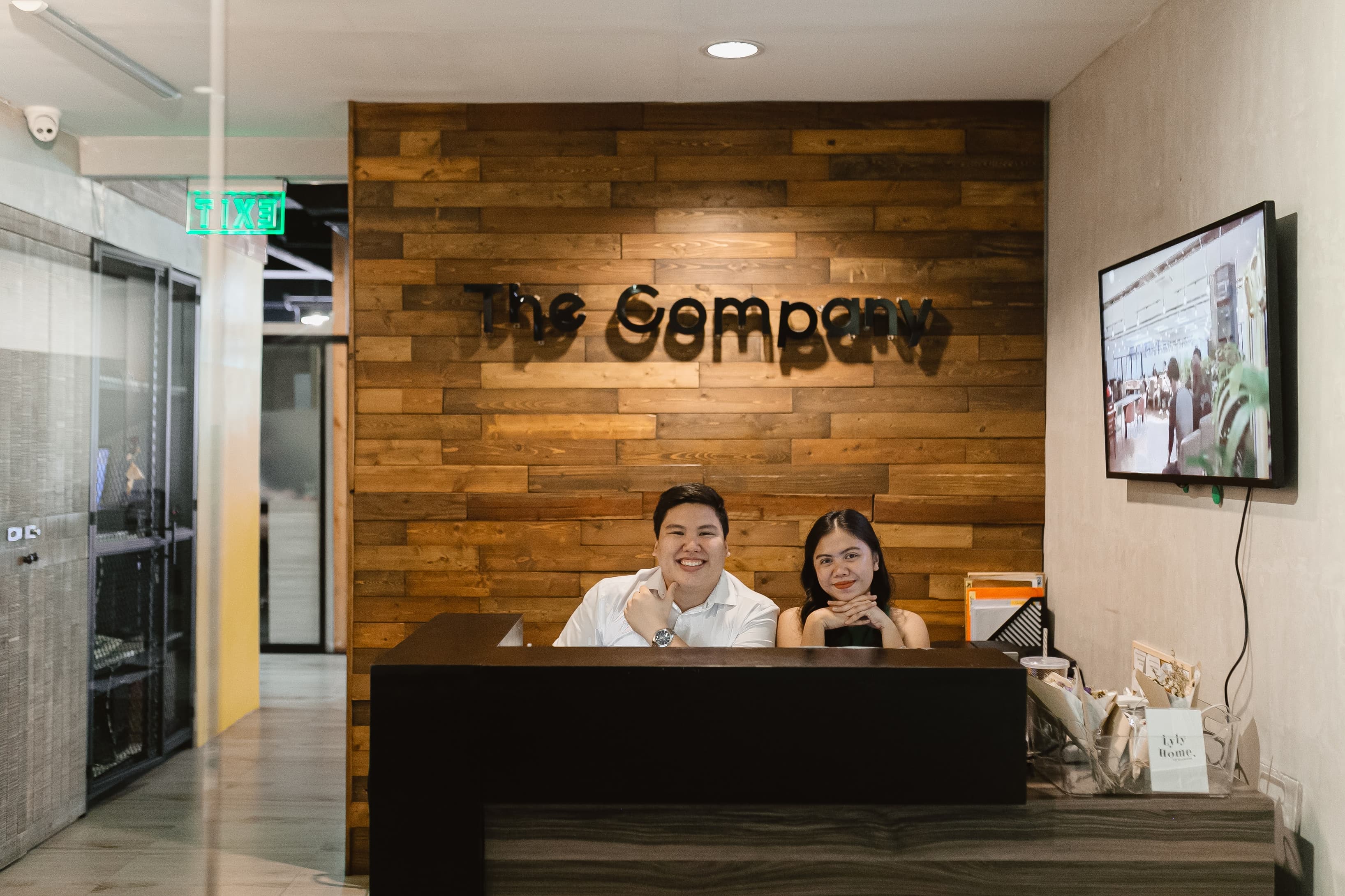 A warm welcome, every time. Our front desk team is here to assist you and your guests, making workdays seamless from the mome A warm welcome, every time. Our front desk team is here to assist you and your guests, making workdays seamless from the mome