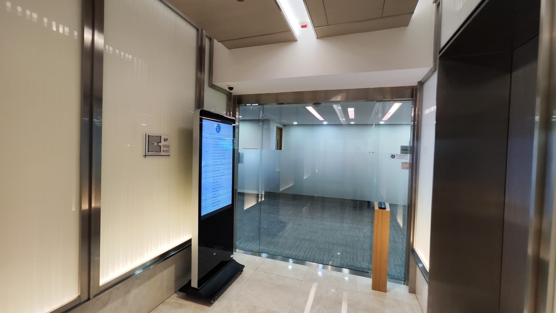 8 Floor Lobby with Directory 8 Floor Lobby with Directory