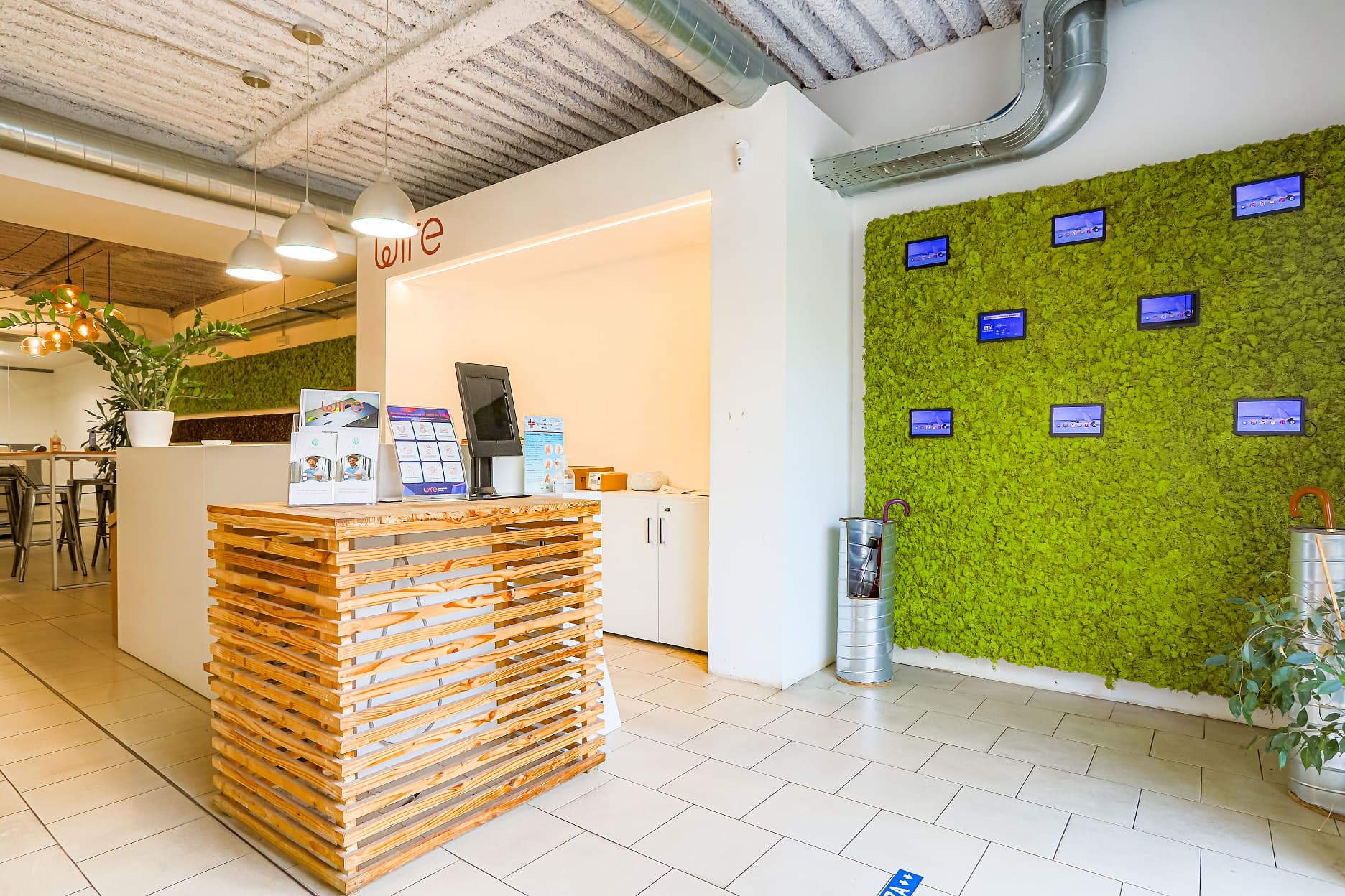 Entrance desk Entrance desk