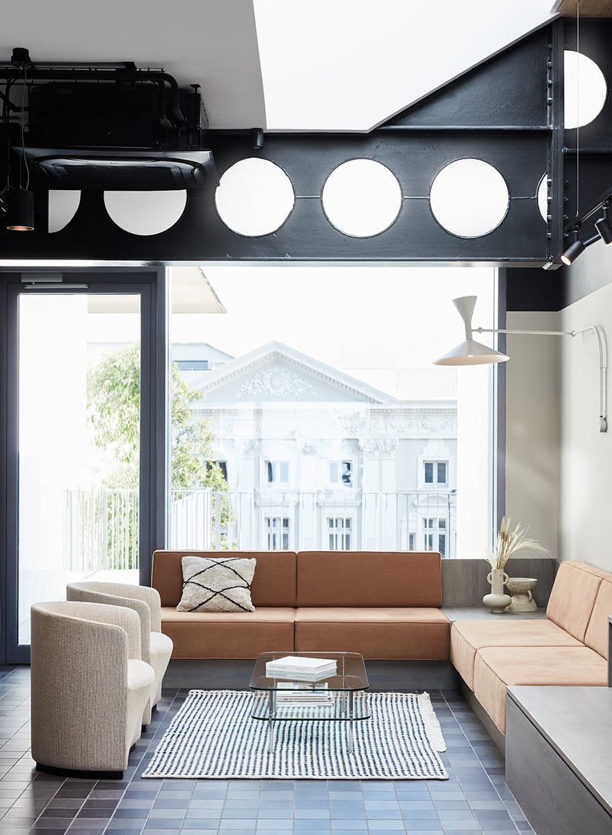 Breakout/Lounge Space Breakout/Lounge Space