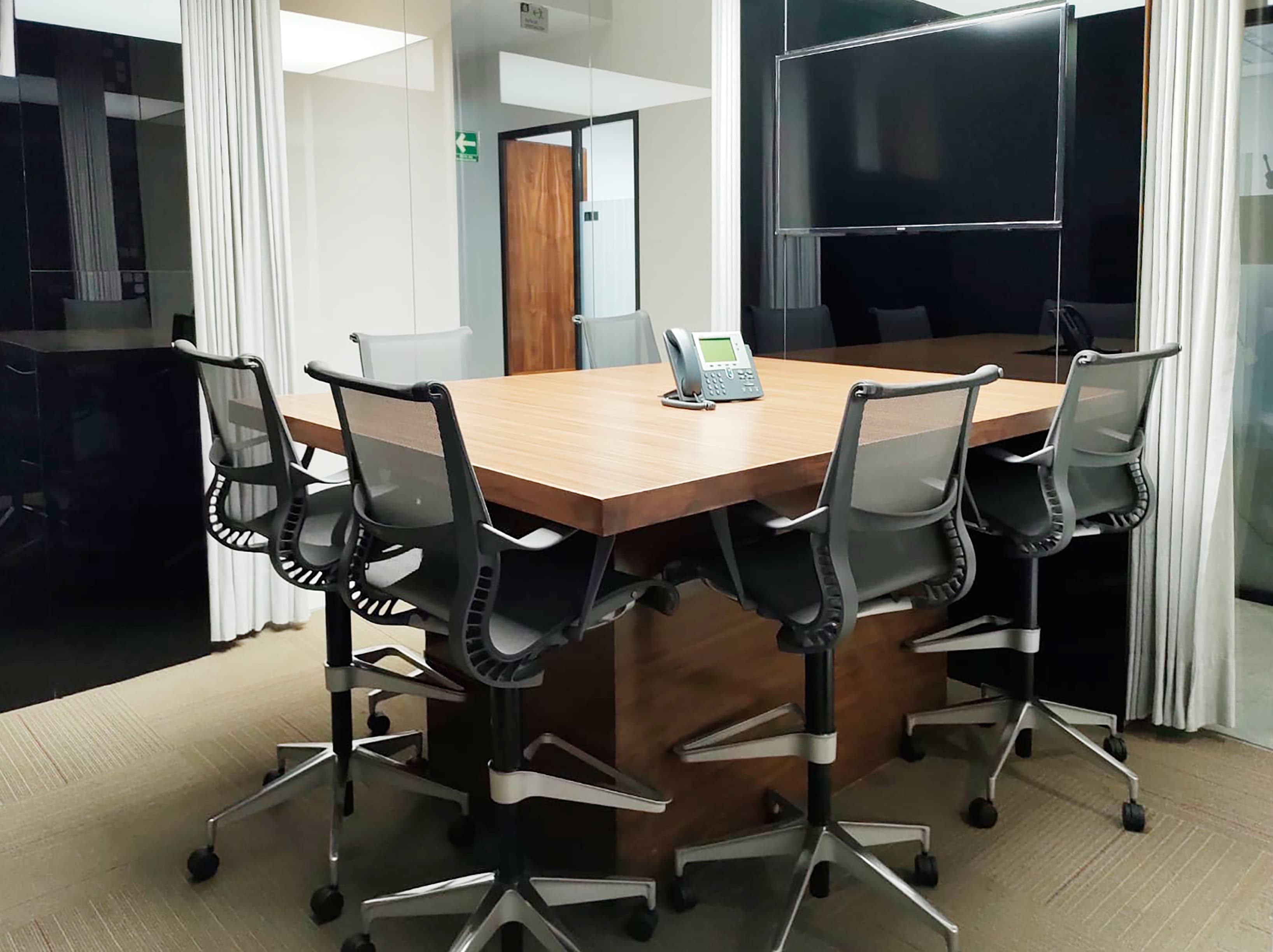 37194-37194-588186.jpg 37194-37194-588186.jpg