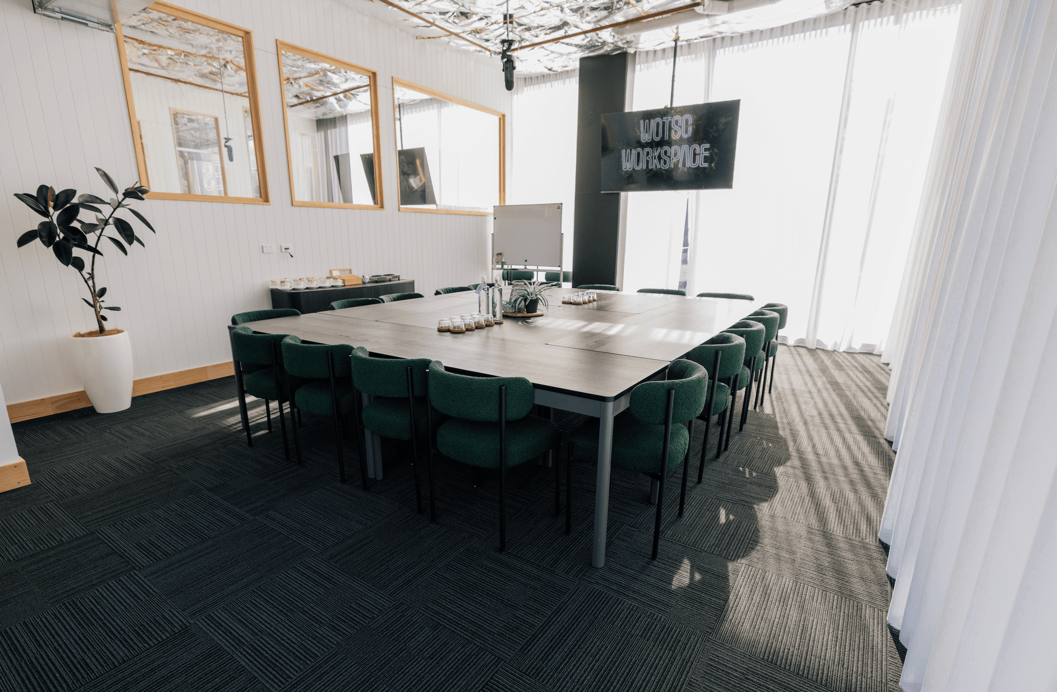 Meeting Room Meeting Room