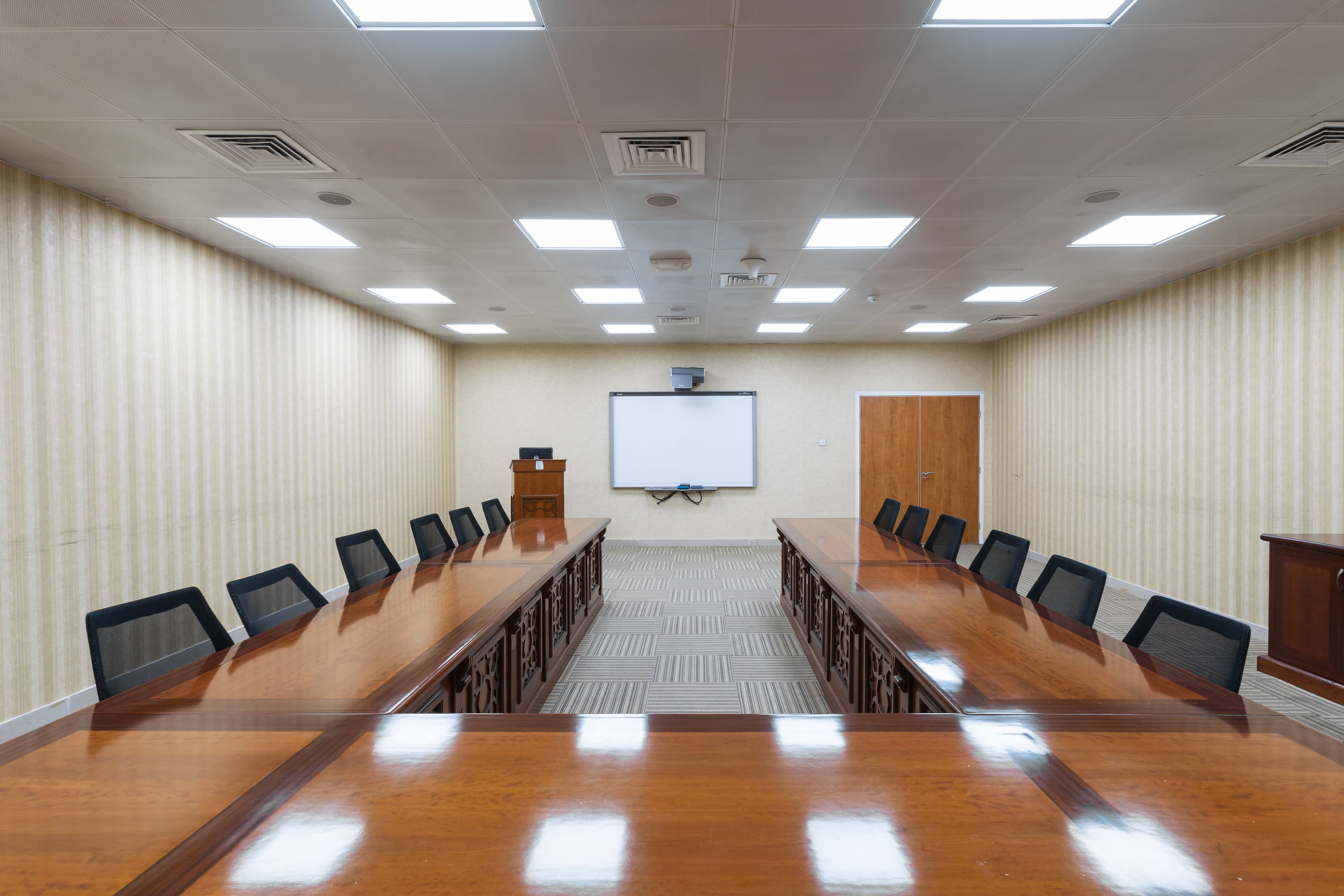 86940-86940-789666.jpg 86940-86940-789666.jpg