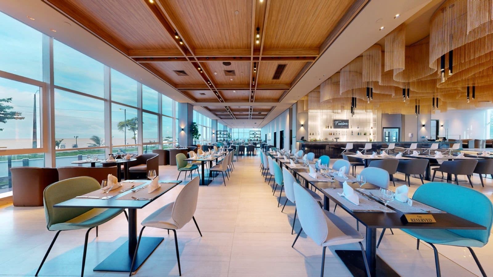 Dining Area Dining Area