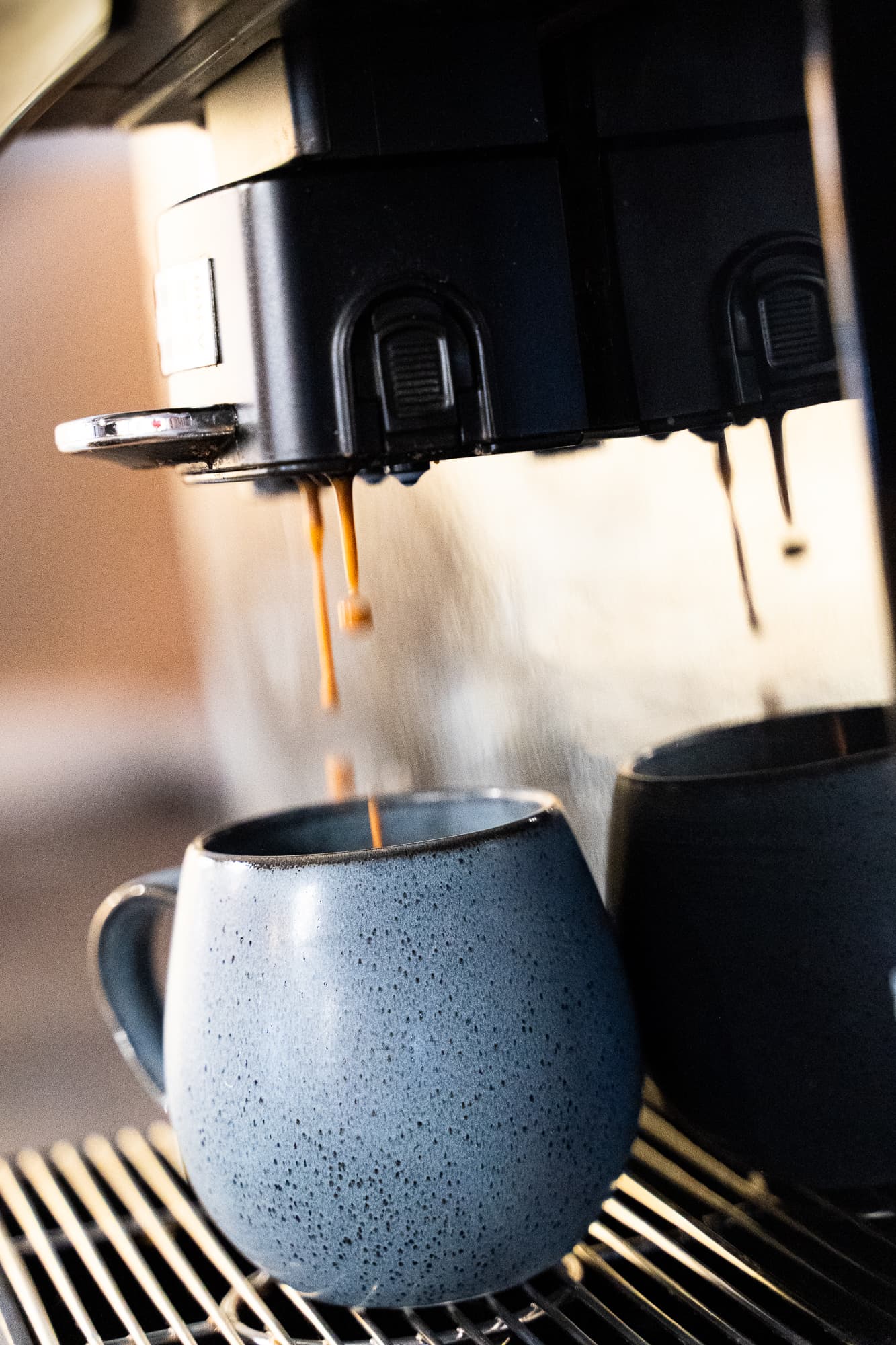 Unlimited coffee included ..... Unlimited coffee included .....