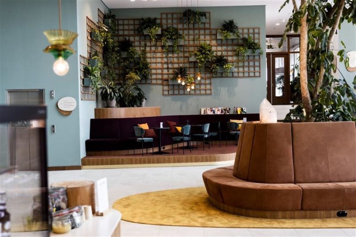 Breakout/Lounge Space Breakout/Lounge Space