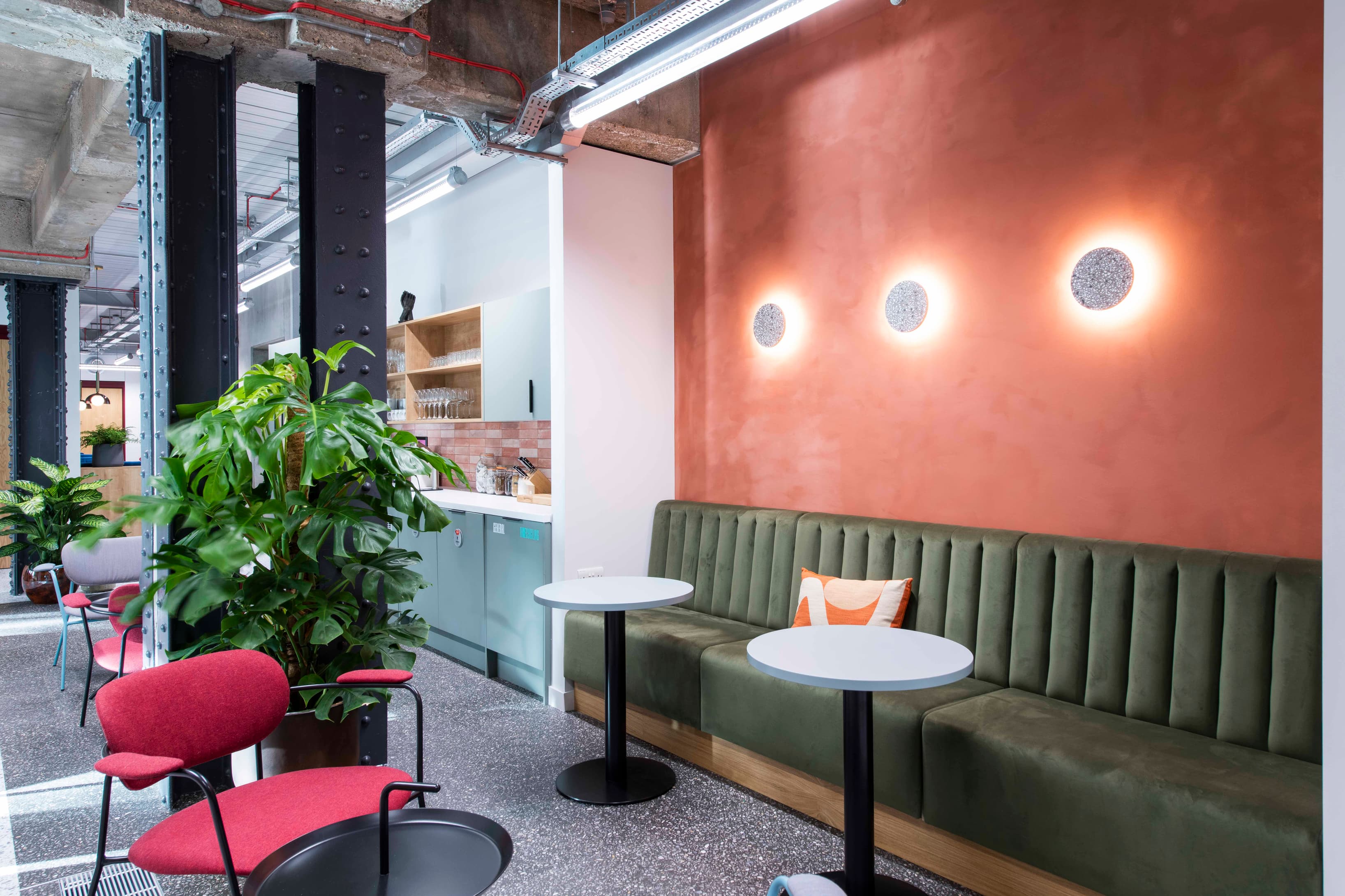 Breakout/Lounge Space Breakout/Lounge Space