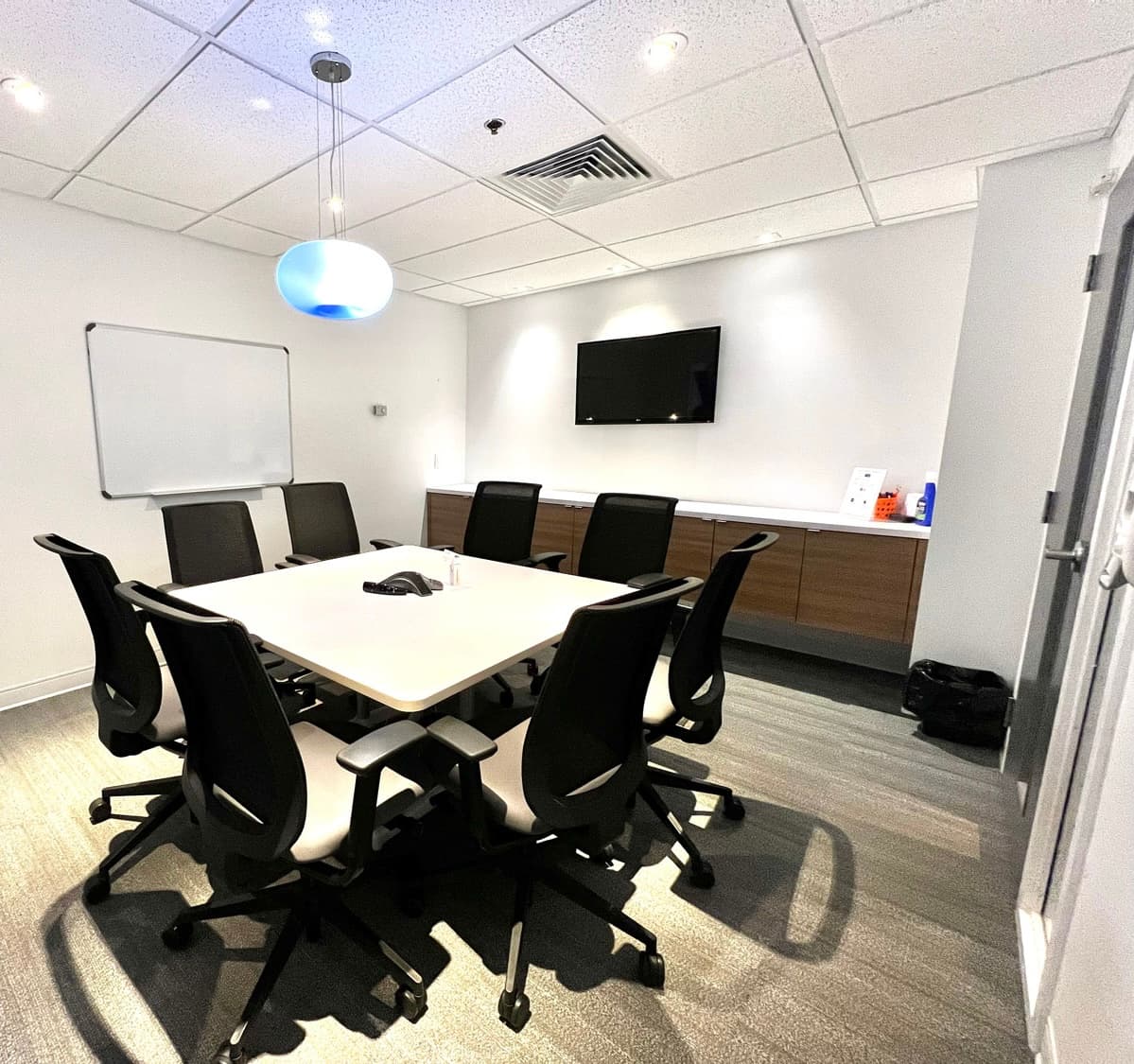 64287-64287-798236.jpg 64287-64287-798236.jpg