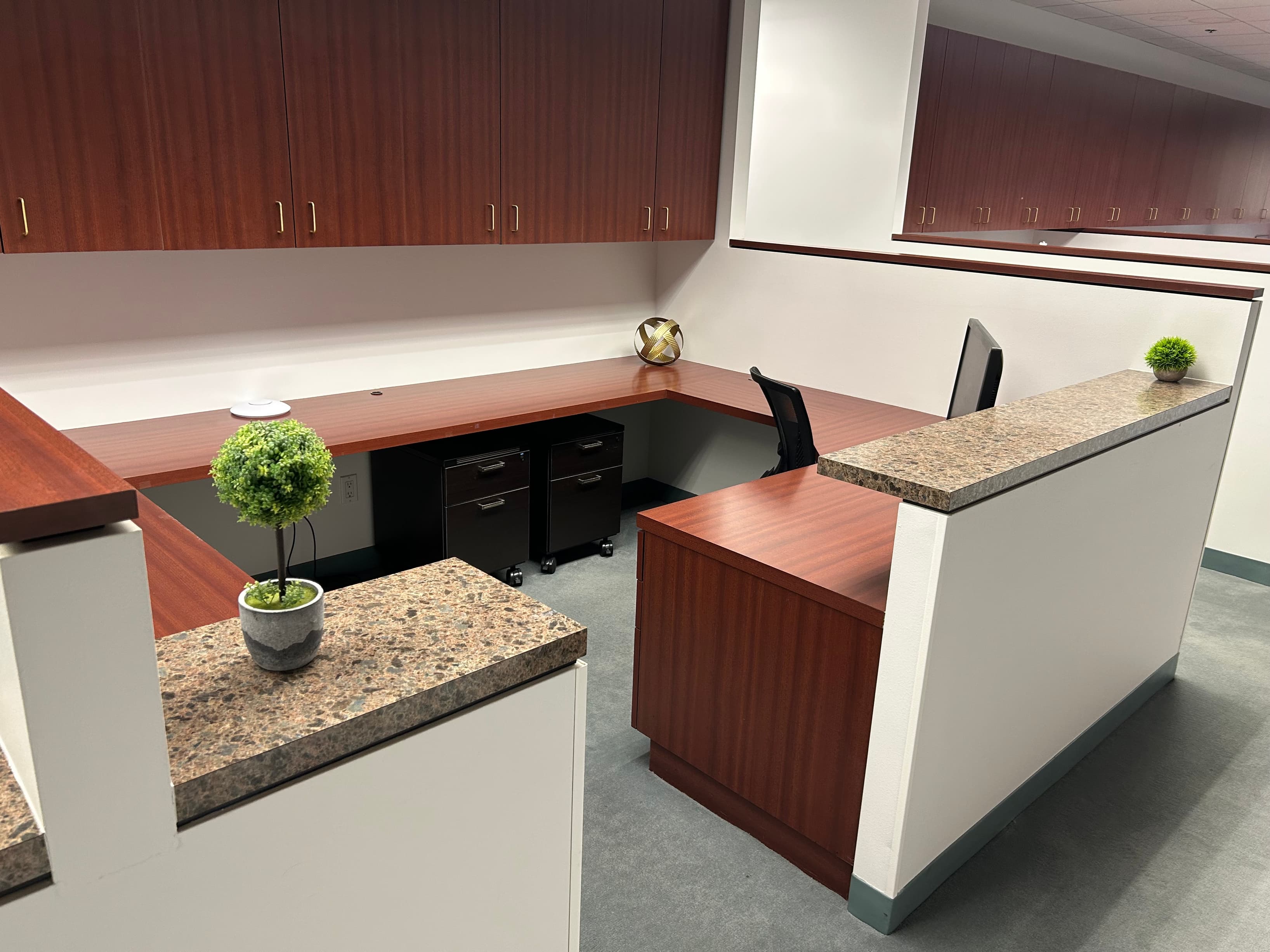 Cubicle Cubicle