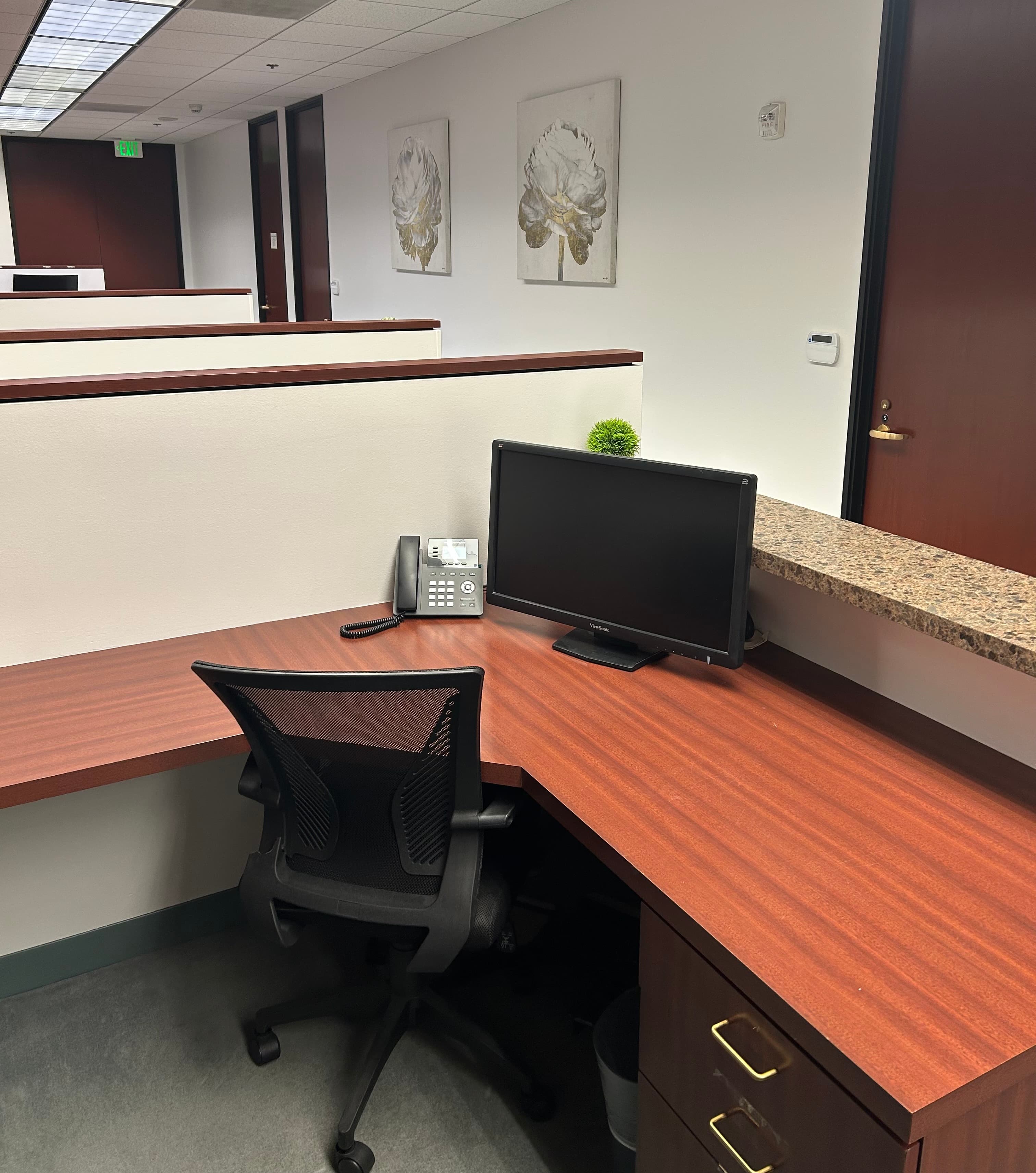 Cubicle Cubicle