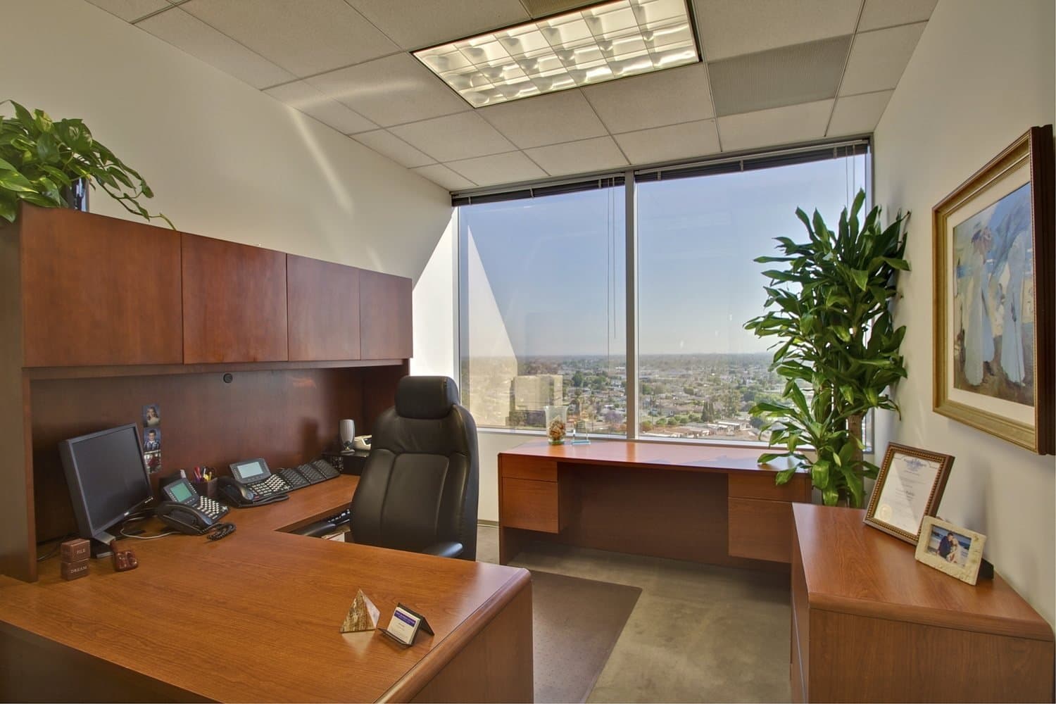 Furnished Office Furnished Office