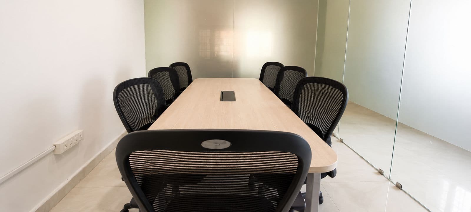 8 seating conference room 8 seating conference room