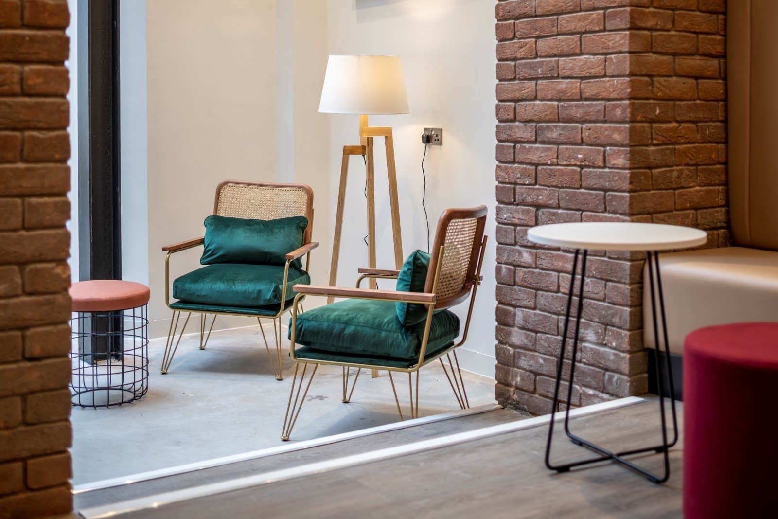 Breakout/Lounge Space Breakout/Lounge Space