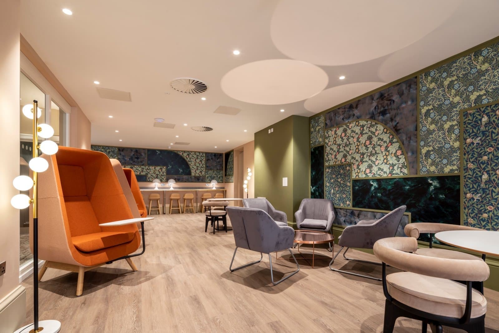 Breakout/Lounge Space Breakout/Lounge Space