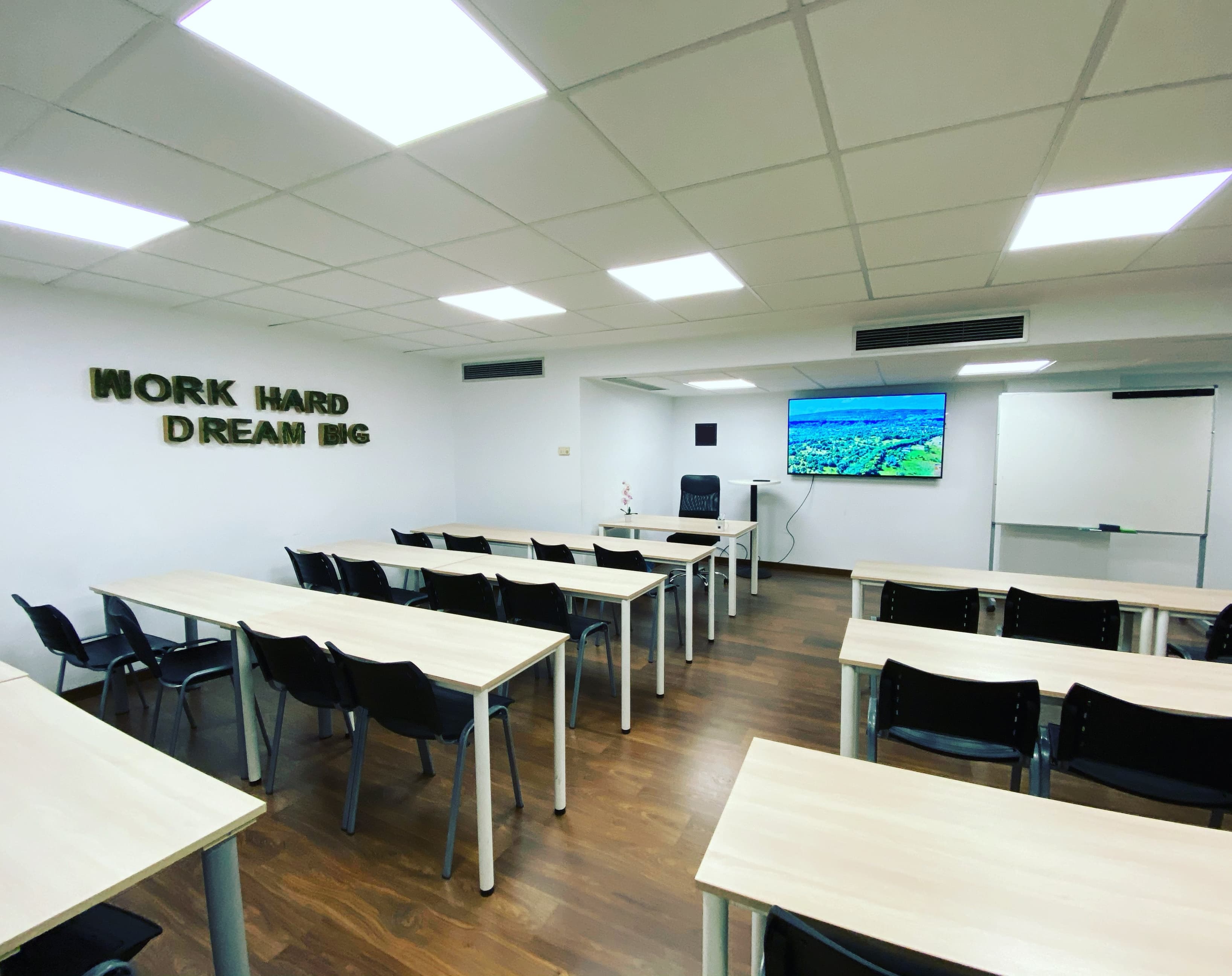 Training Room/ Classroom Training Room/ Classroom