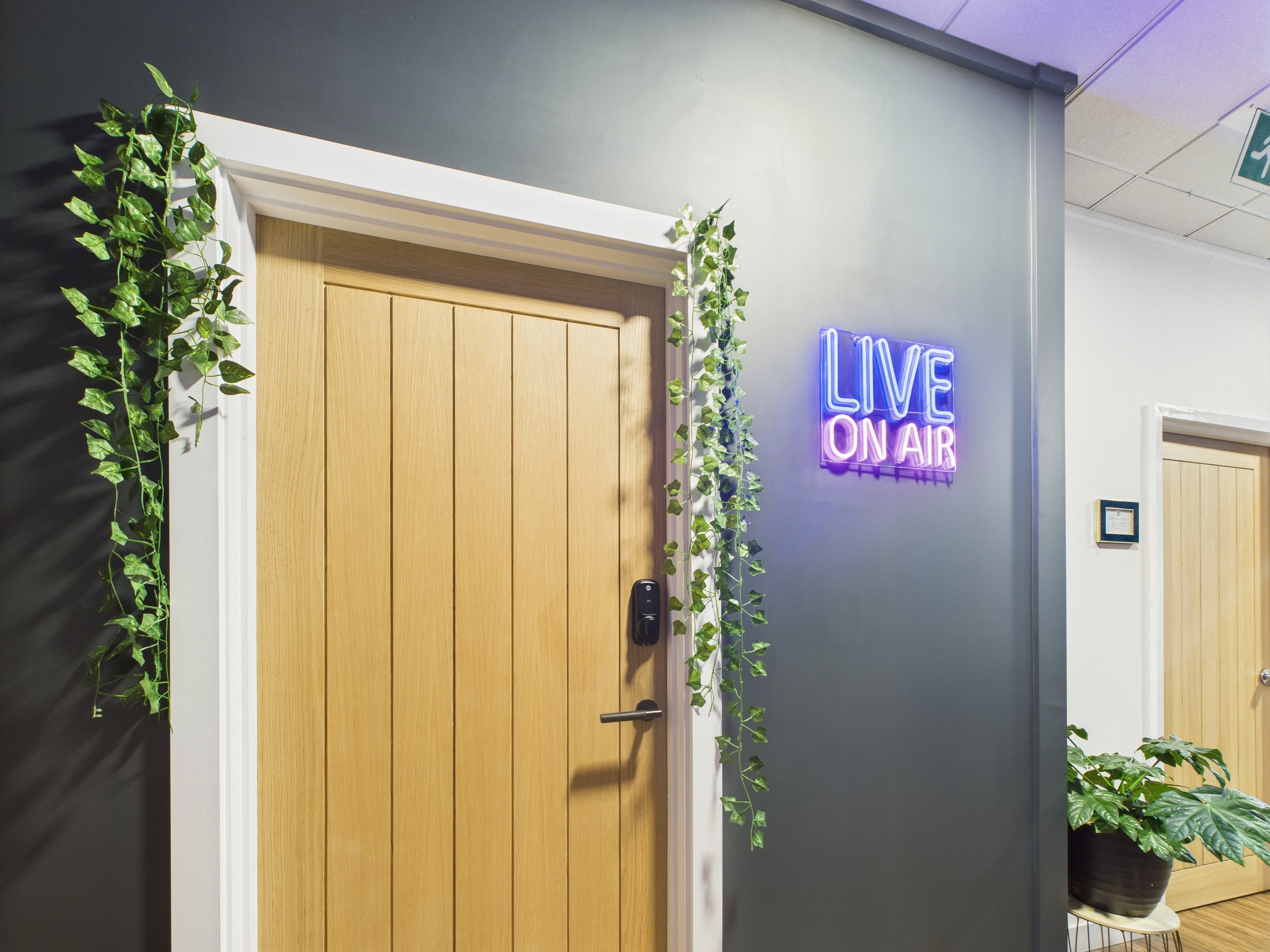 Onside Podcast Studio Onside Podcast Studio