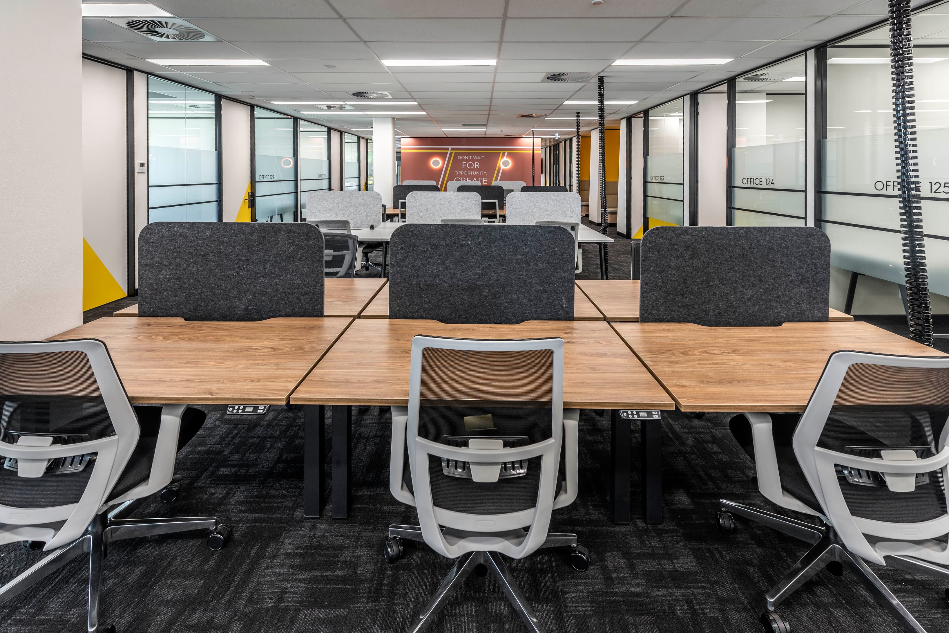 Hot desks Hot desks