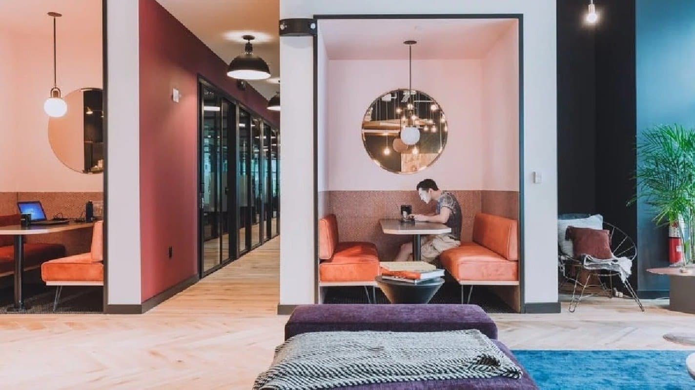 Breakout/Lounge Space Breakout/Lounge Space