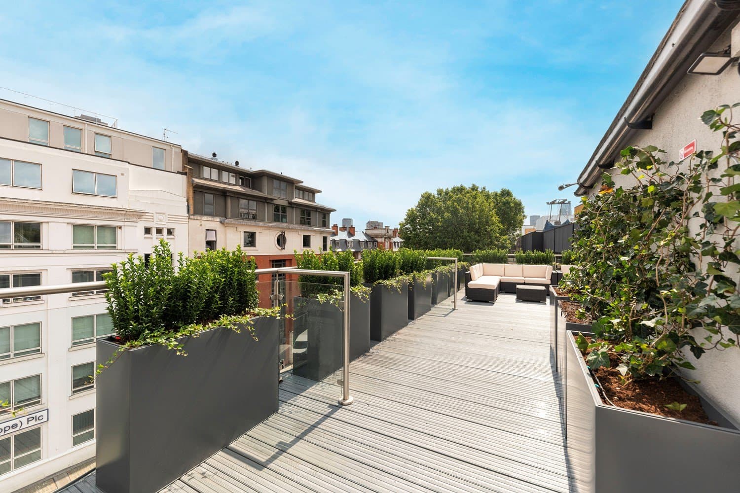 Roof Terrace Roof Terrace