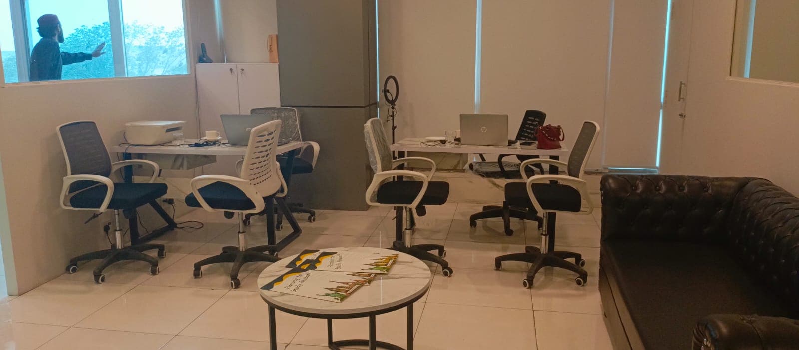 Reception and Waiting Area Reception and Waiting Area