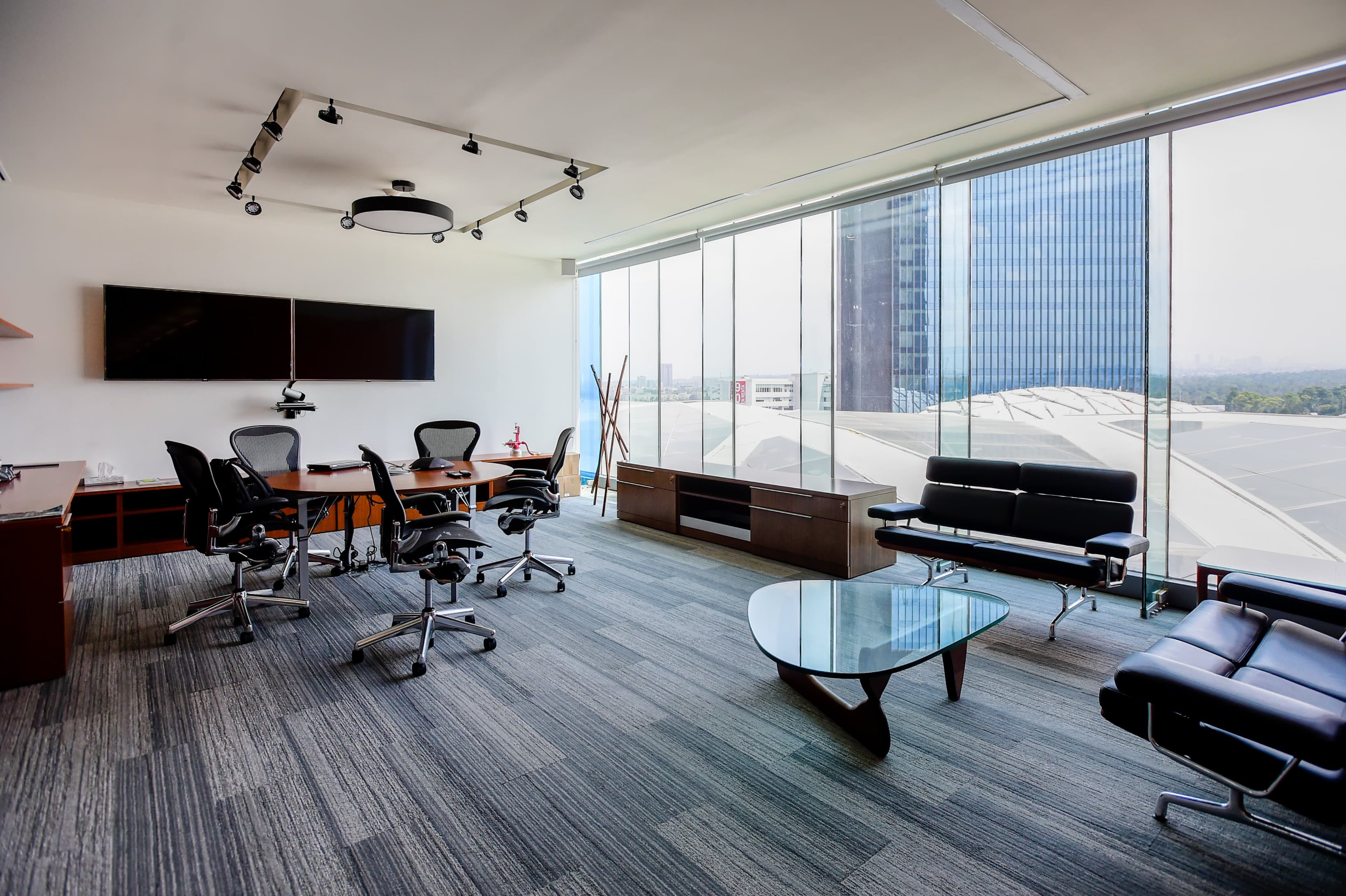 37711-37711-403062.jpg 37711-37711-403062.jpg