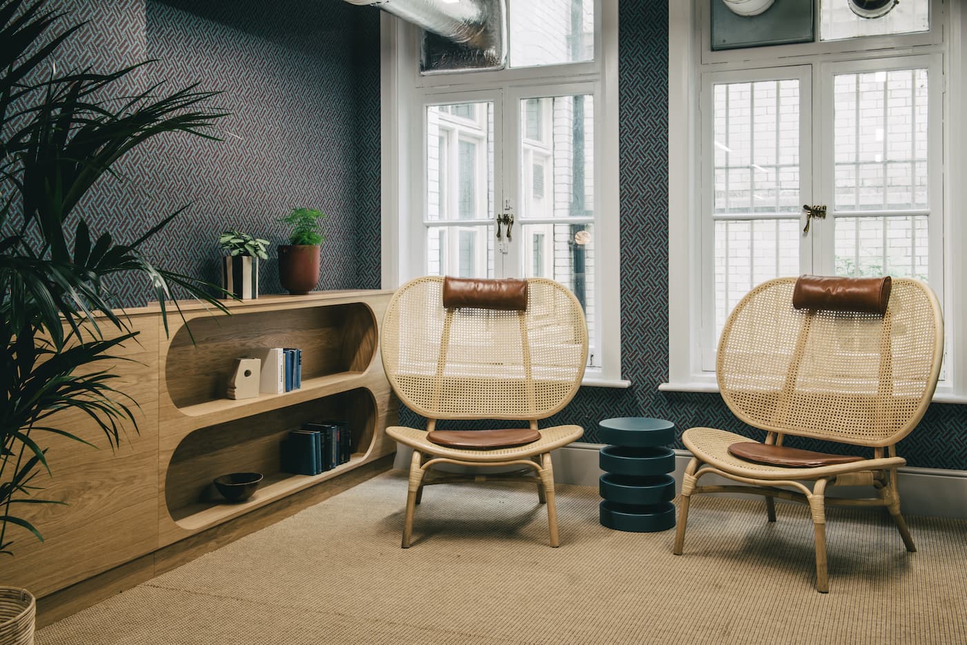 Breakout/Lounge Space Breakout/Lounge Space