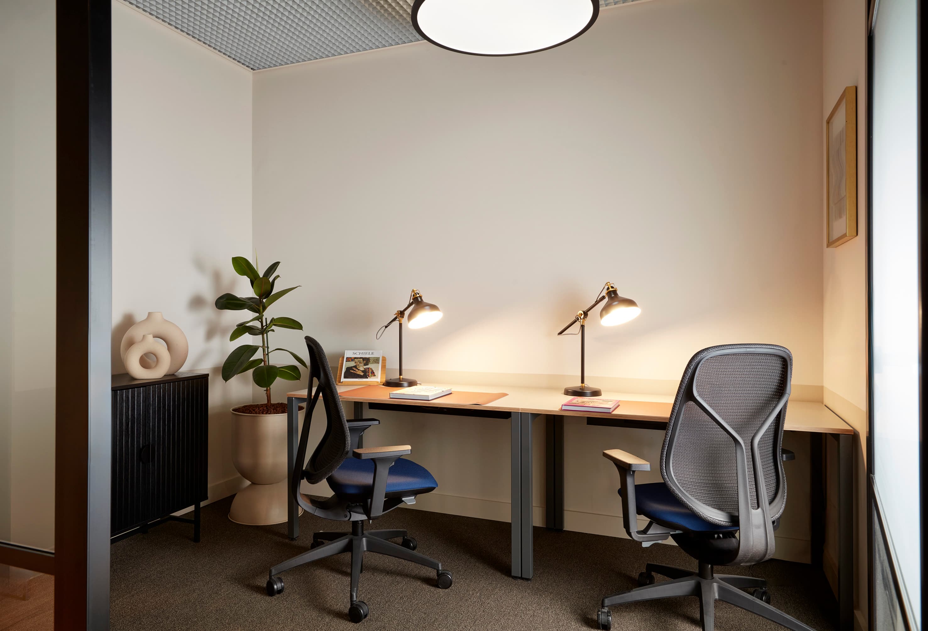 Private Office Private Office