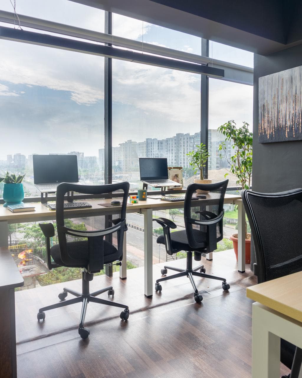 dedicated desks in private cabins dedicated desks in private cabins