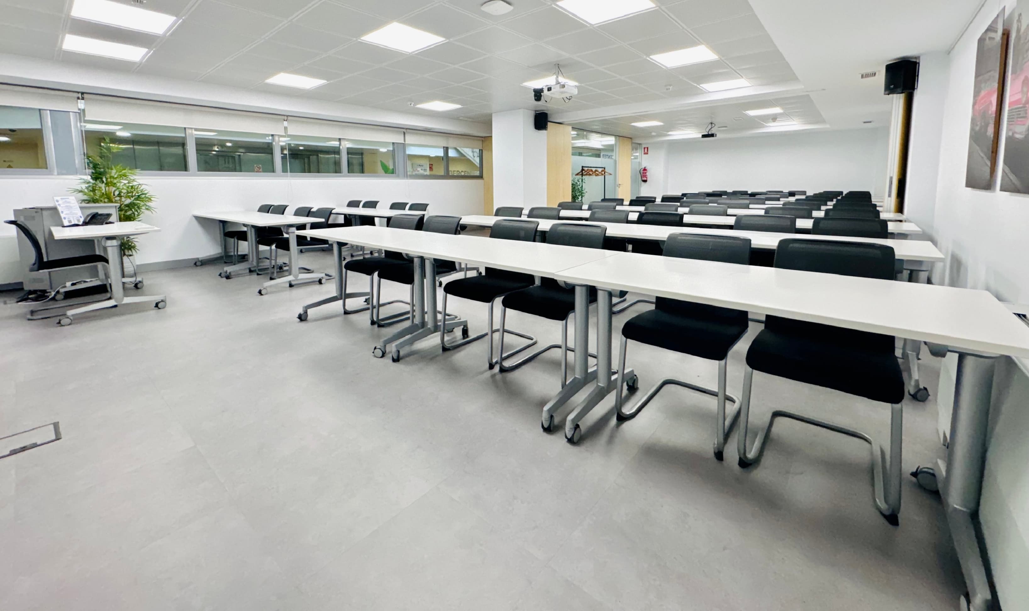 Training Room/ Classroom Training Room/ Classroom