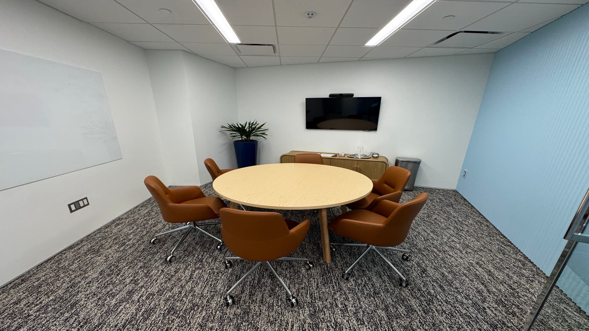 Constitution Meeting Room Constitution Meeting Room