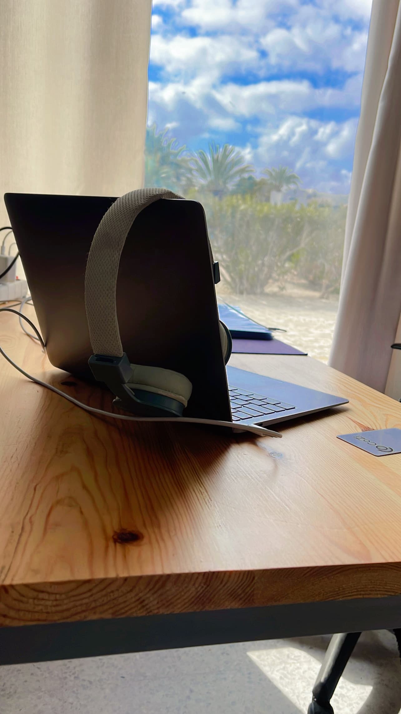 Desk CoZi.tn Desk CoZi.tn