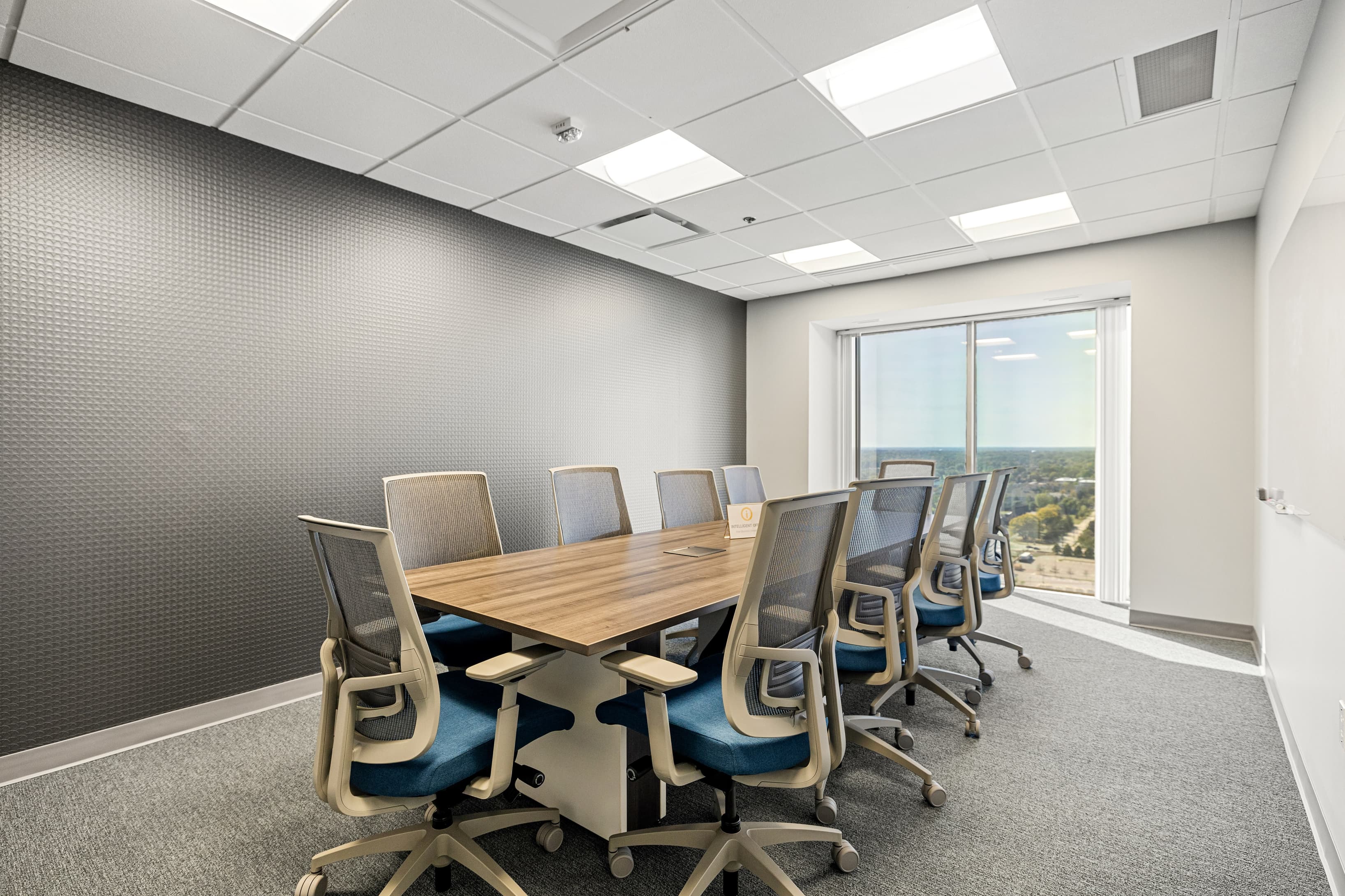 The Crest comfortably seats 10 and features 2 flat screen TVs and white board. The Crest comfortably seats 10 and features 2 flat screen TVs and white board.