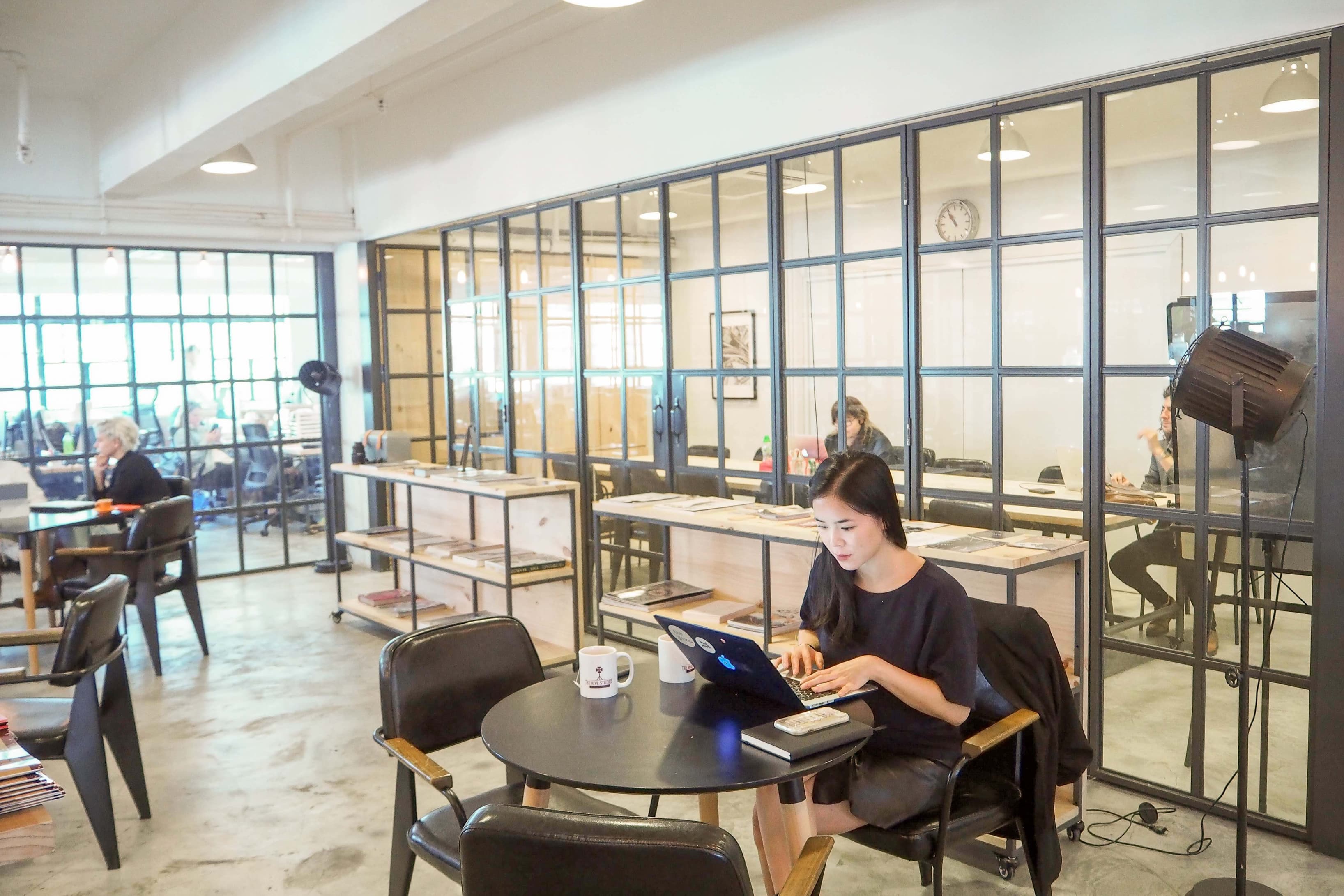 Breakout/Lounge Space Breakout/Lounge Space